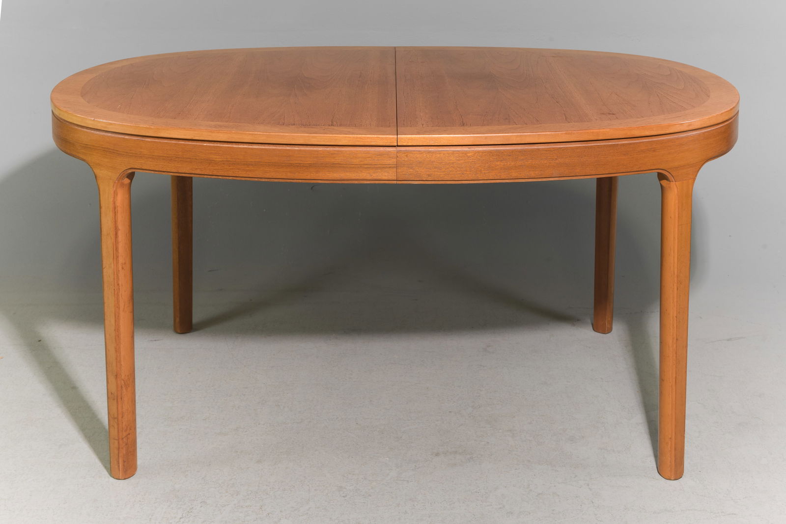 Oval Mid Century Modern Teak Dining Table By Nathan (1 of 5)