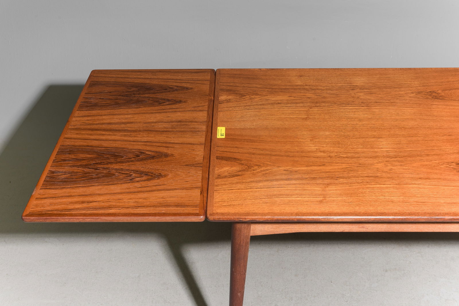 Mid Century Modern Draw Leaf Dining Table - 2