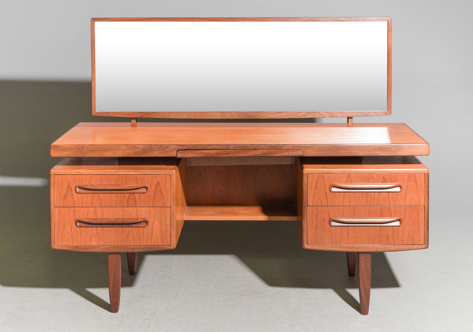 Mid Century G-Plan Fresco Dresser / Desk (1 of 6)