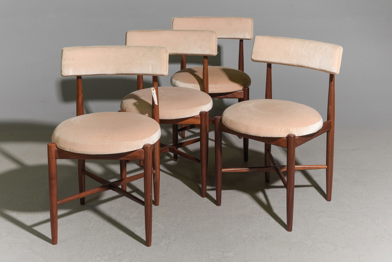 4 Mid Century Round Dining Chairs By G-Plan #2 (1 of 6)