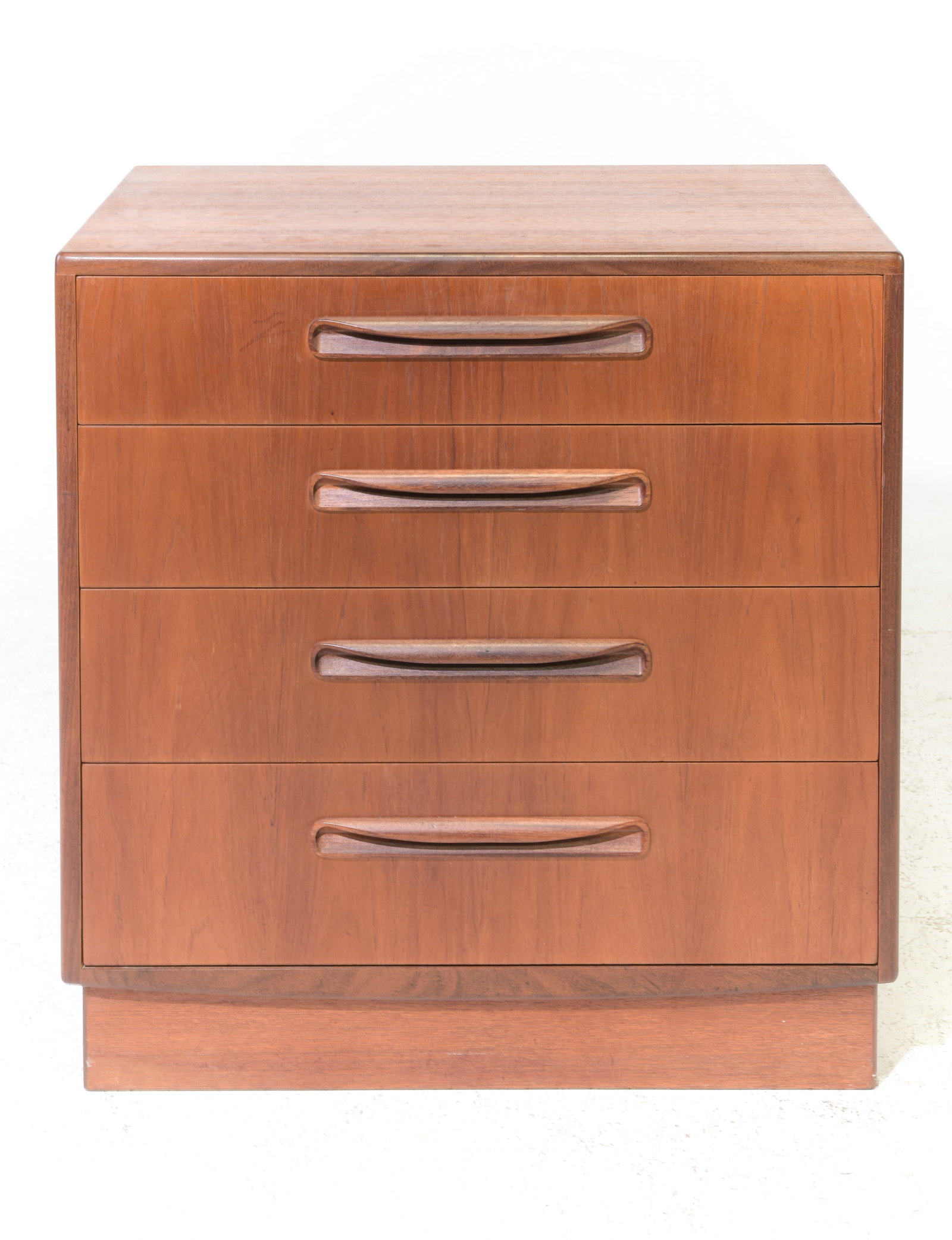 Mid Century Modern 4 Drawer Chest - Gplan #2 (1 of 6)