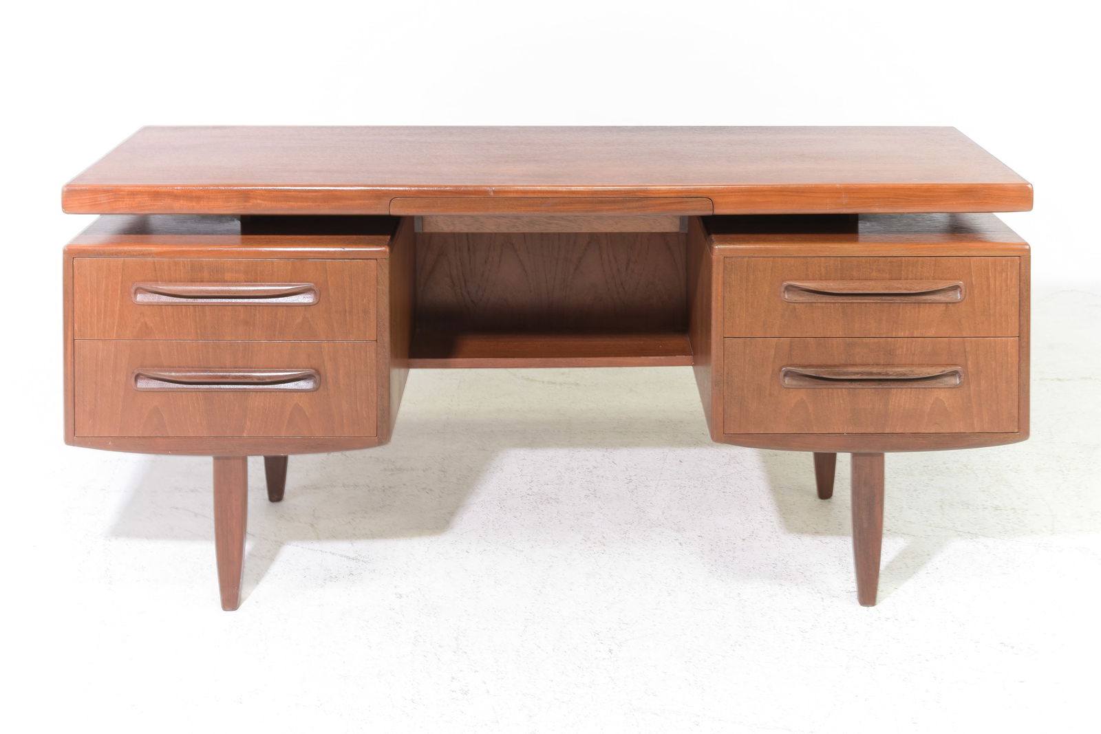 Mid Century G-Plan Fresco Dresser / Desk (1 of 6)