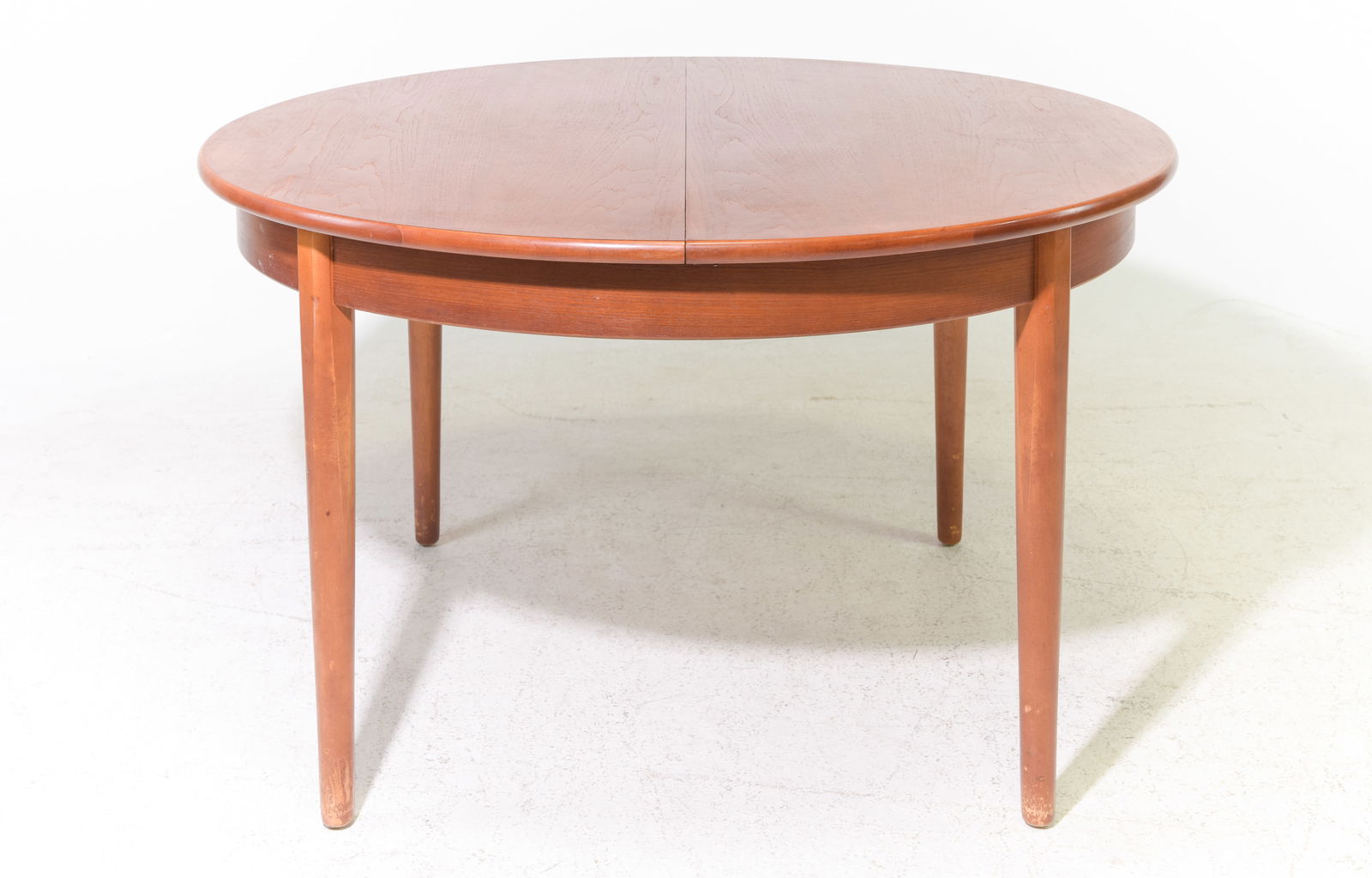 Mid Century Modern Round Dining Table with Leaf (1 of 4)