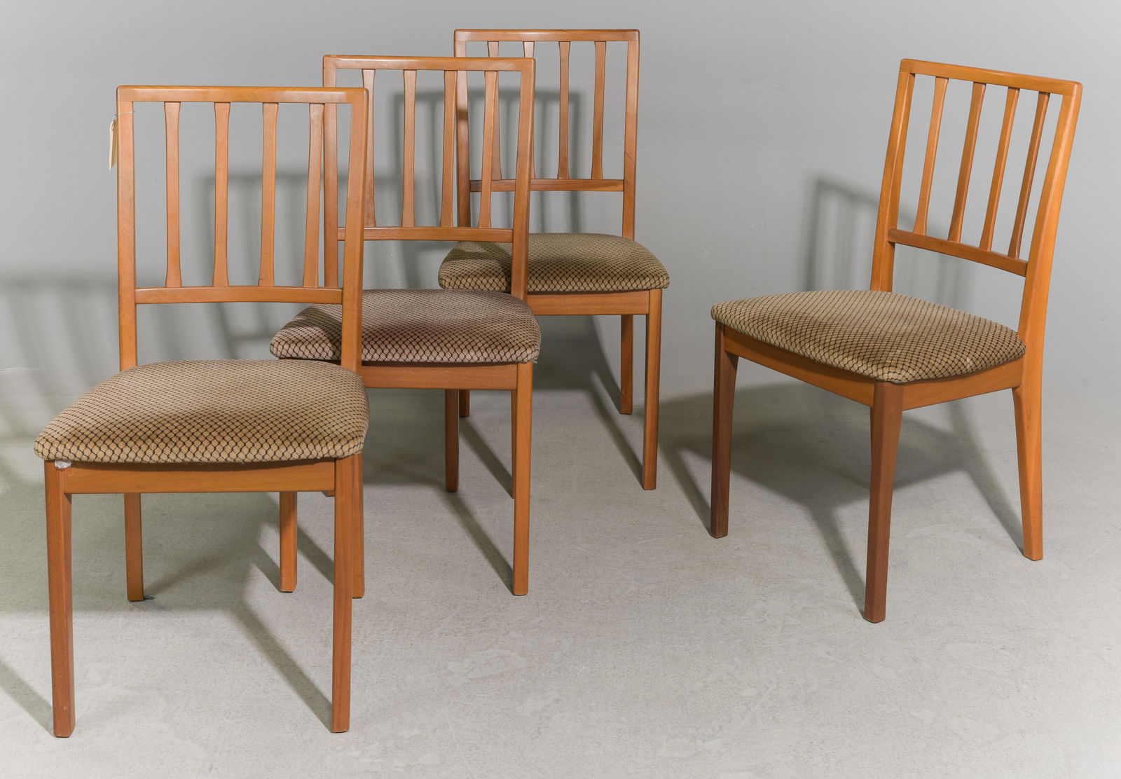 4 Mid Century Modern Dining Chairs - Nathan (1 of 5)