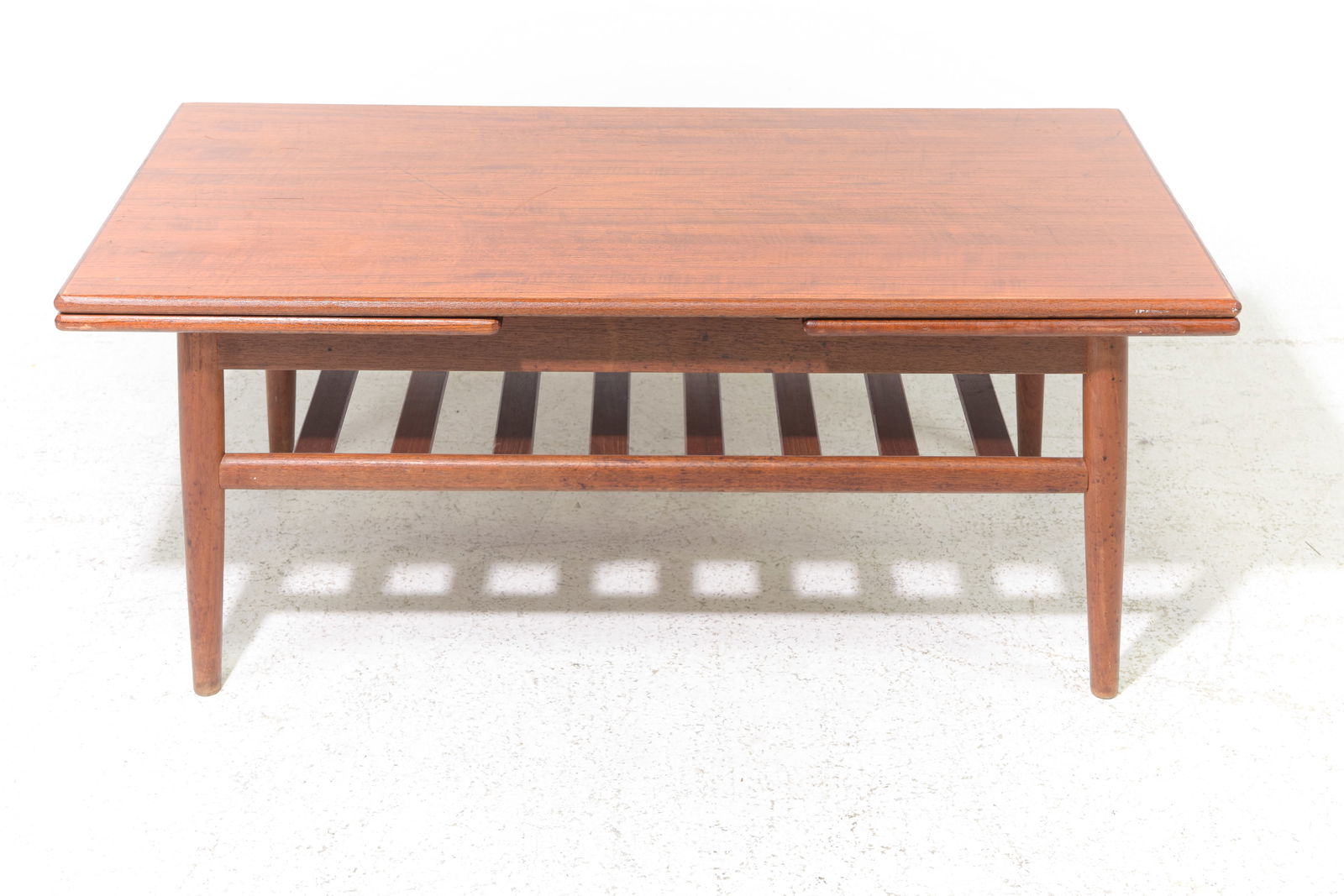 Mid Century Modern Draw Leaf Coffee Table: Danish Modern Style Draw Leaf Coffee / Cocktail Table with Magazine Shelf - 16.5 in tall x 41.5 x 21.25, Leaves add an additional 15.5 inches each