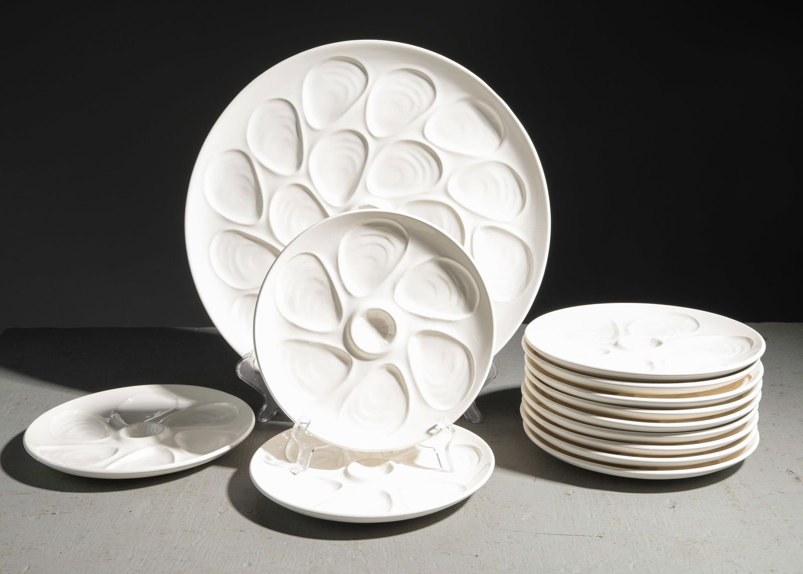 13pc French Oyster Plate Set - Platter & 12 Plates: 13pc French White Oyster Plate Set - Platter & 12 Plates - Platter is 1.25 in tall x 16.25 inch diameter, Plates are 1 in tall x 9.5 inch diameter each