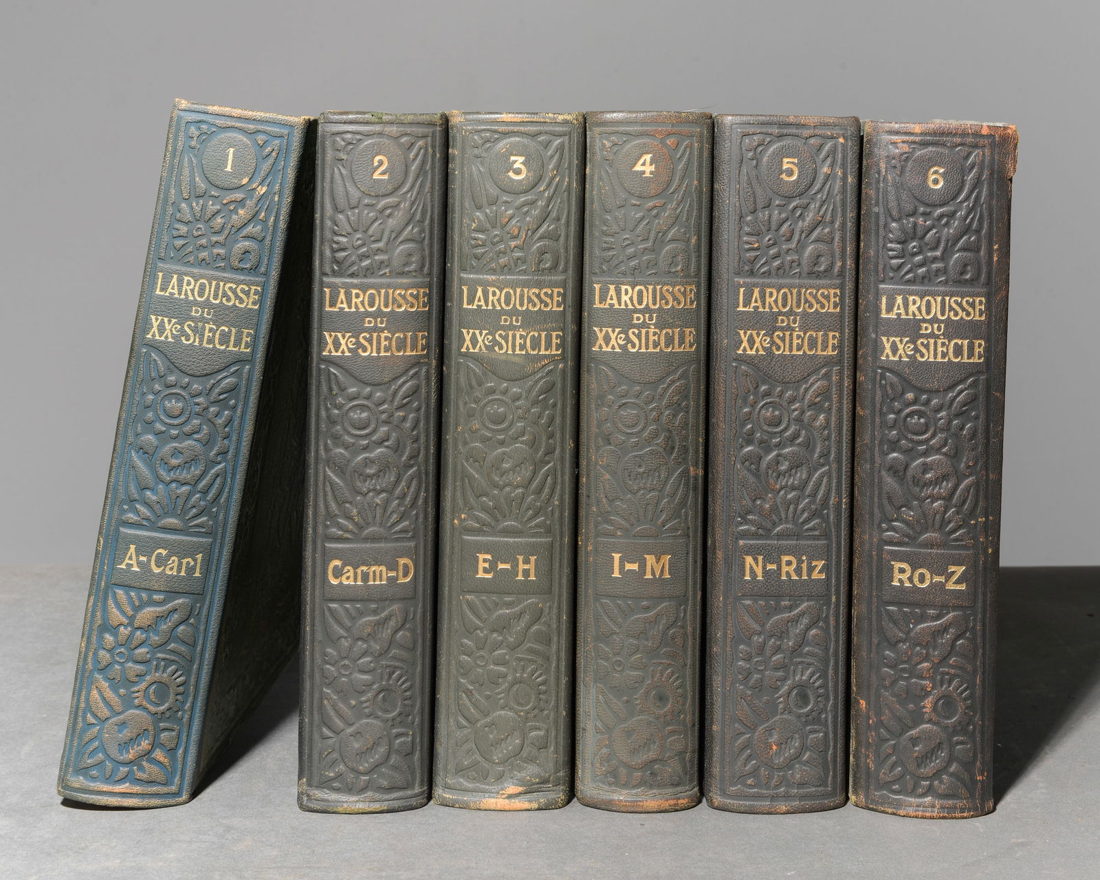 Vol. 1-6 "Larousse Du Xxe Siecle" Books (1 of 5)