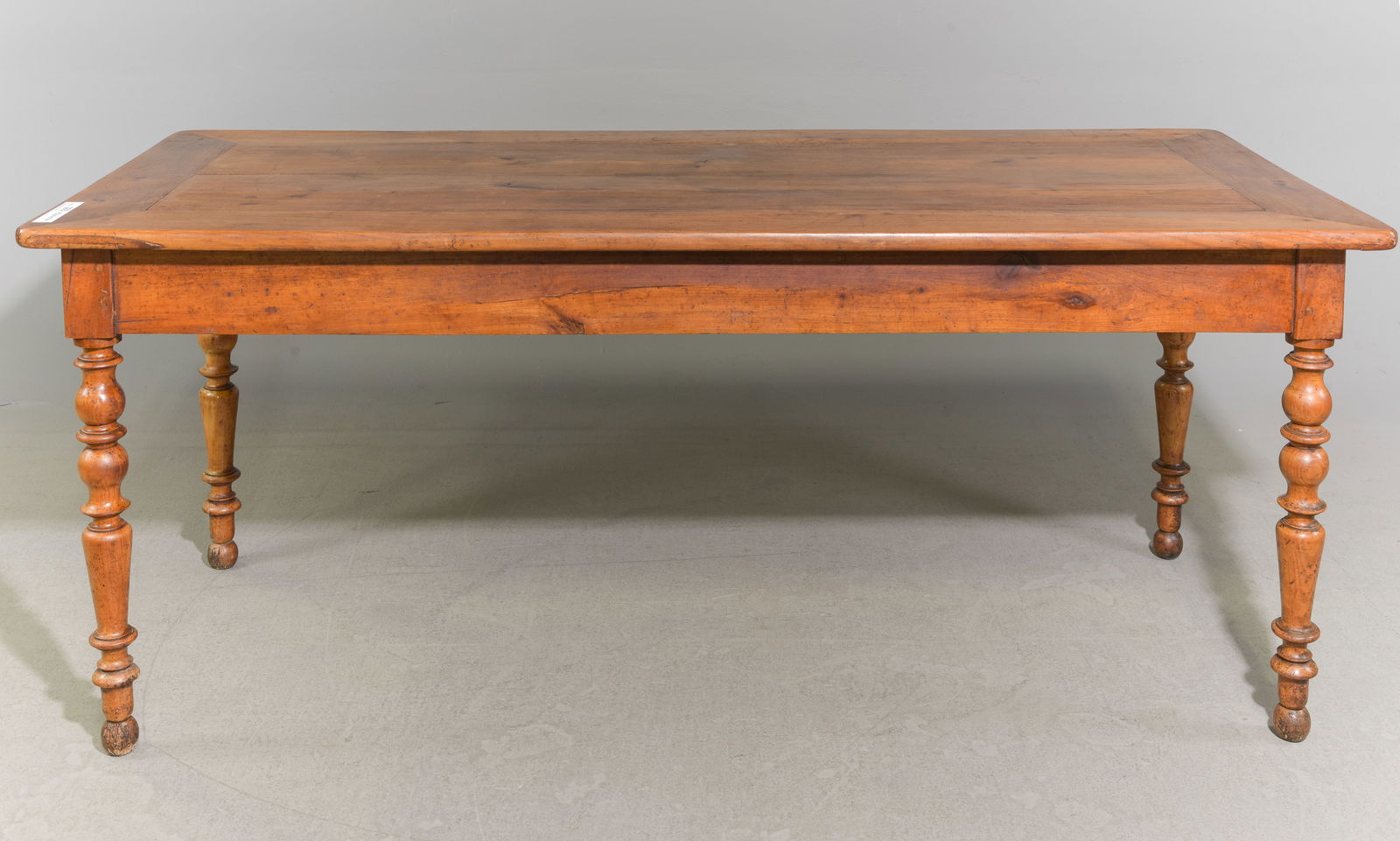 French Turned Leg Farmhouse Table (1 of 7)