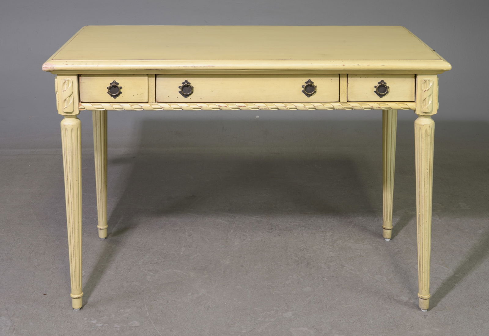 Hooker Furniture Painted Writing Table / Desk (1 of 6)