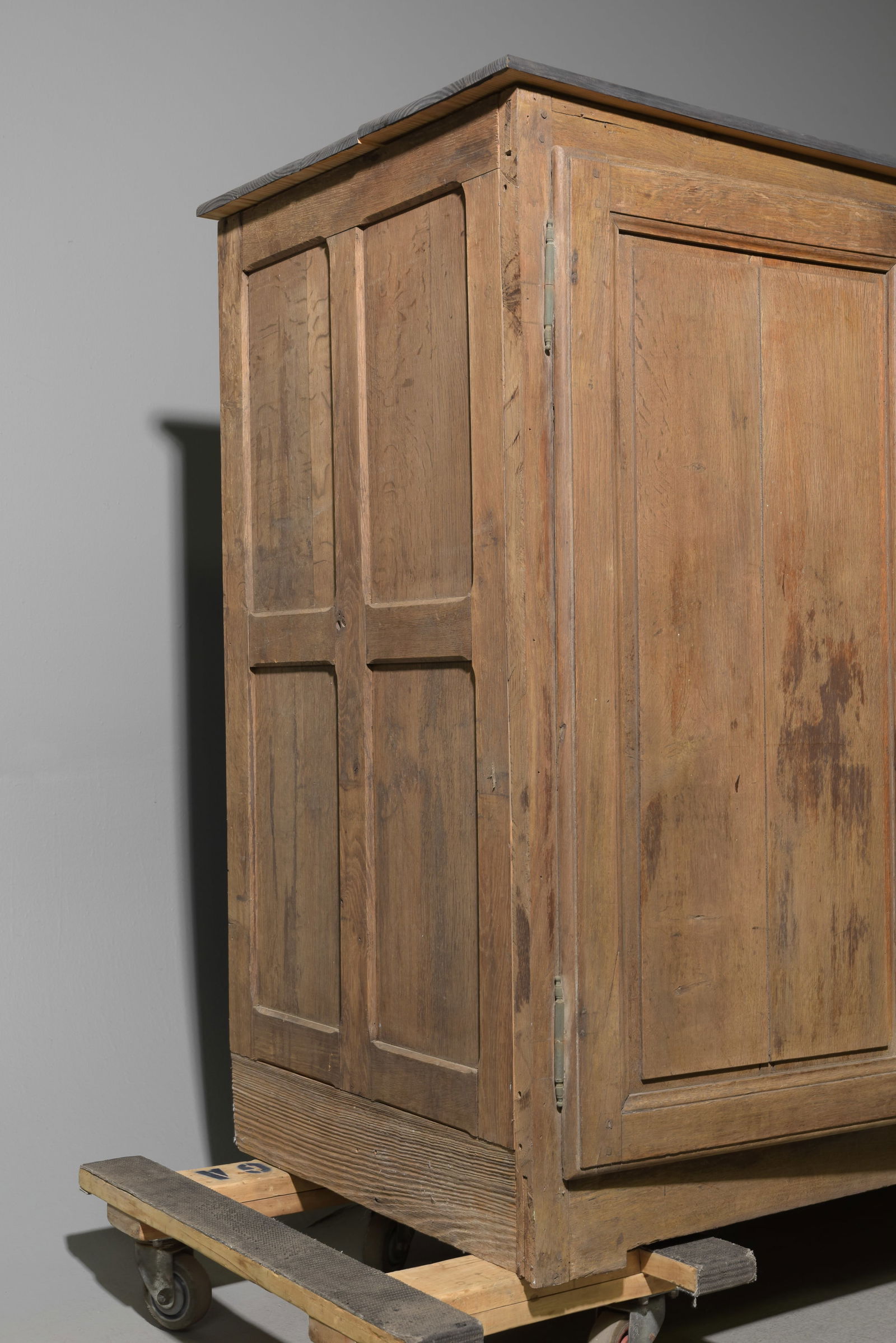 Monumental Rustic Sideboard / Enfilade - 4