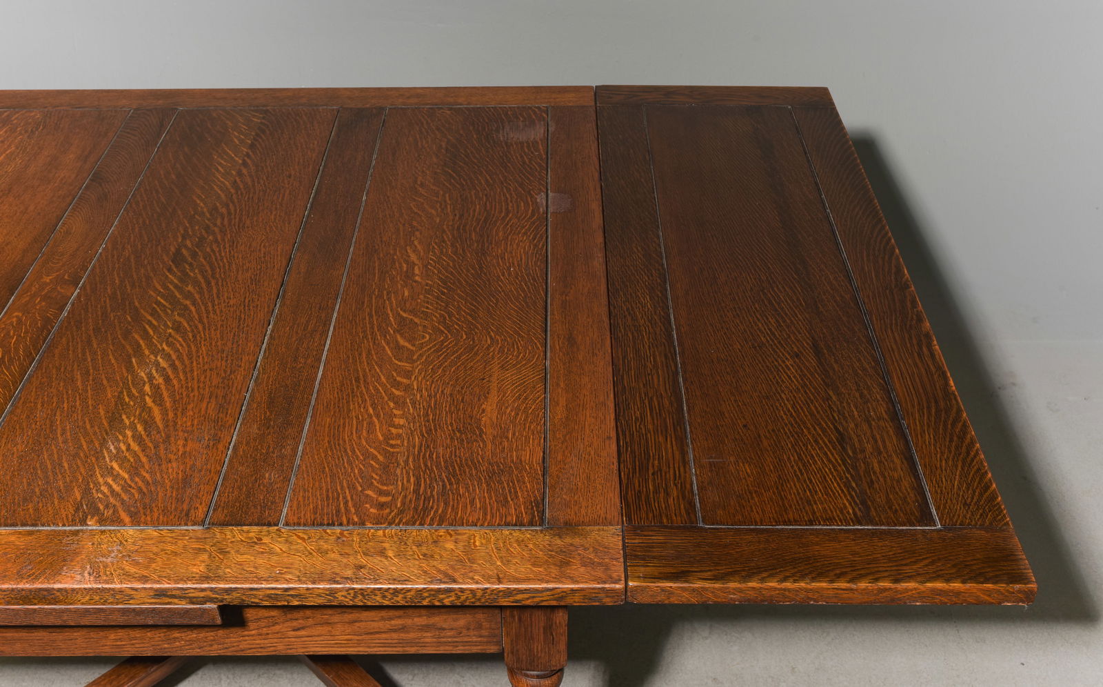 British Oak Draw Leaf Dining Table - 4