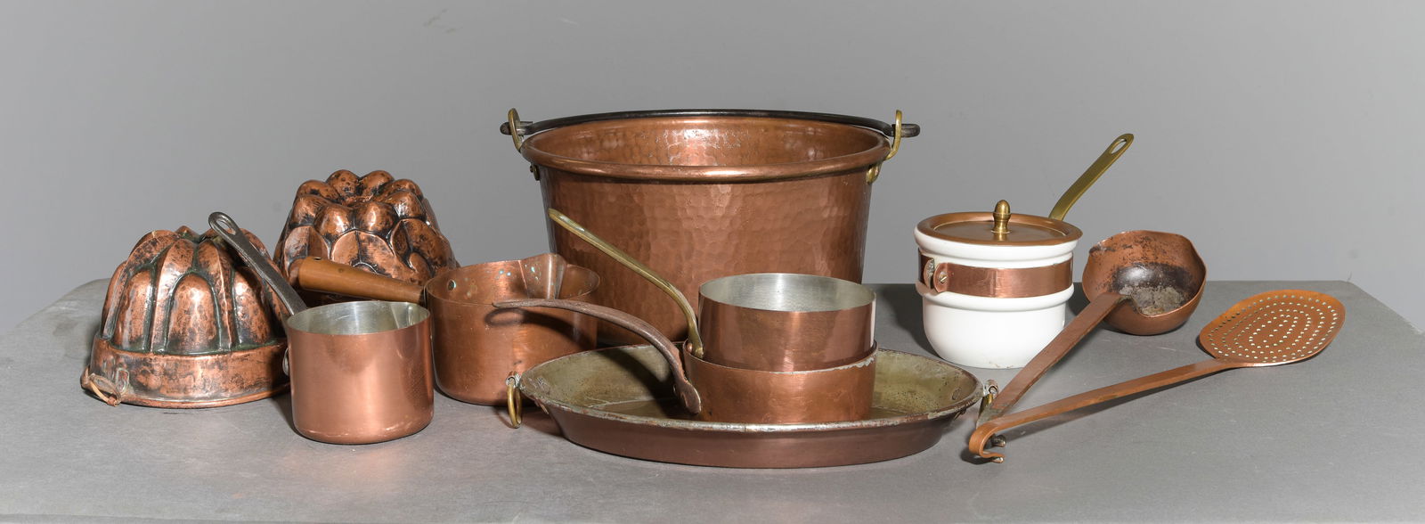 12pcs Assorted Copper Pans , Bowls, ETC. (1 of 7)