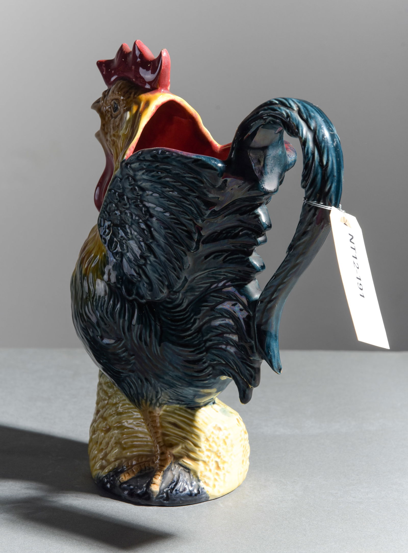 Orchies Majolica Rooster / Cockerill Pitcher - 3