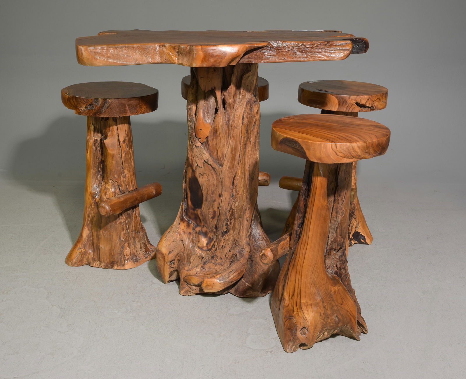 Live Edge Root Pub / Bar Table with Stools: Live Edge Root Pub / Bar Table with Stools - 40 in tall x 45 x 21, Stools are 28.5 in tall x 15.5 x 15.5