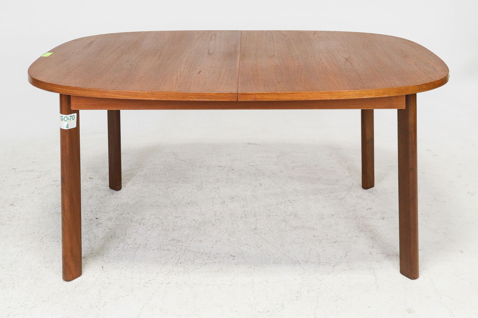 Mid Century Oval Dining Table by G-Plan (1 of 5)