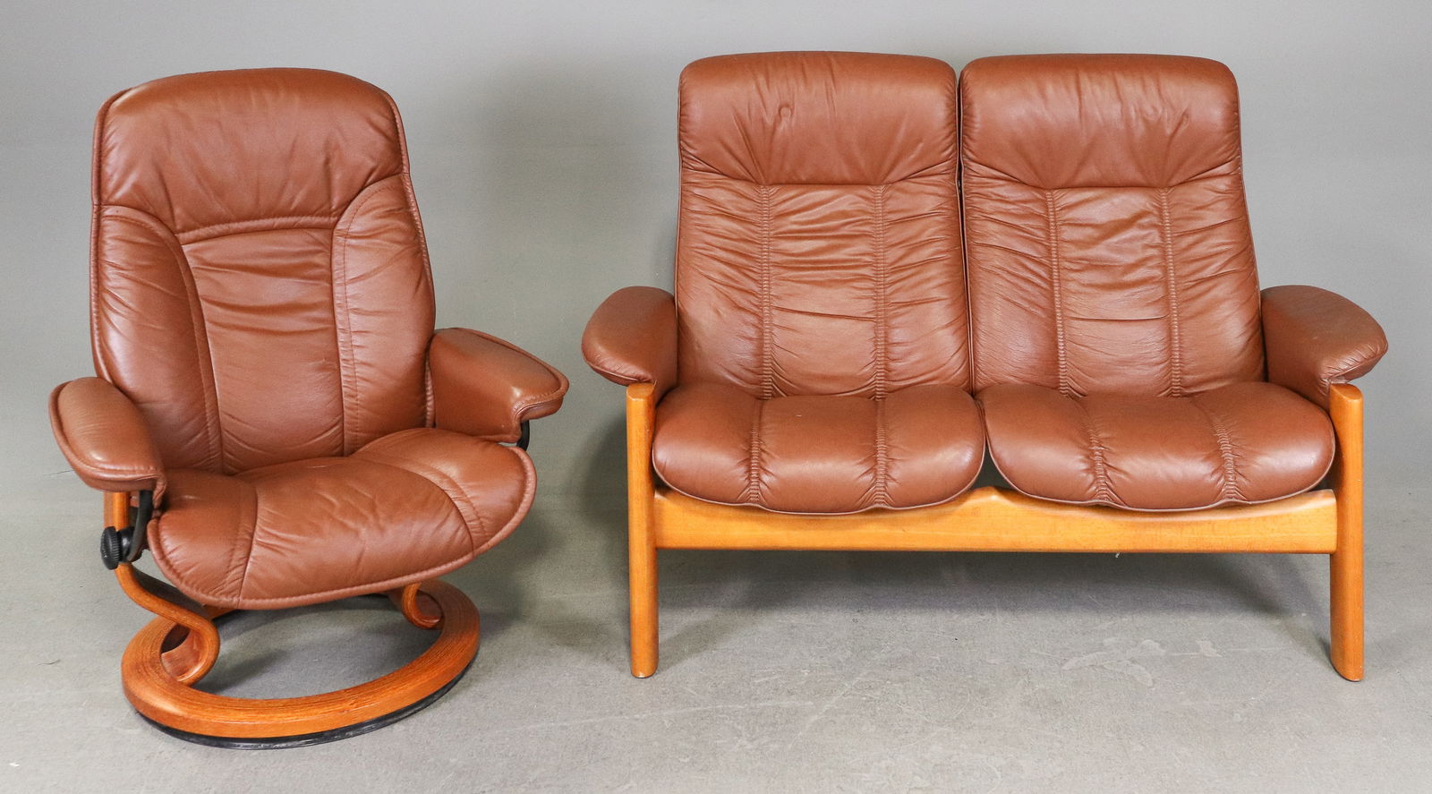 Ekornes Mid Century Modern 2 Seater Sofa & Swivel Chair (1 of 10)