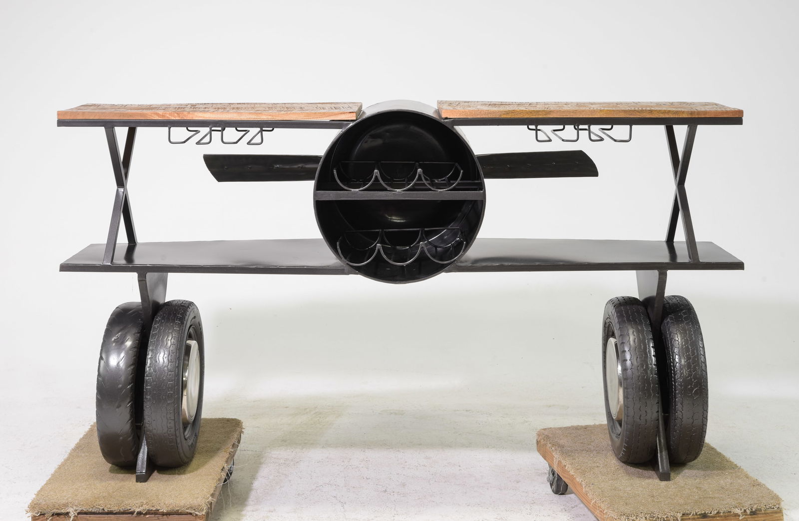 Airplane Engine Propeller Home Bar / Console - 6