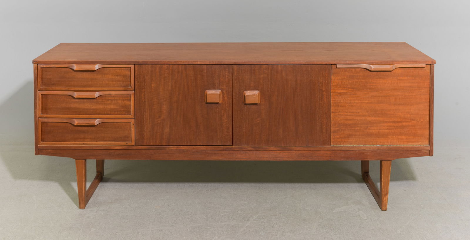 Mid Century Modern Sideboard on Sleigh Base (1 of 7)