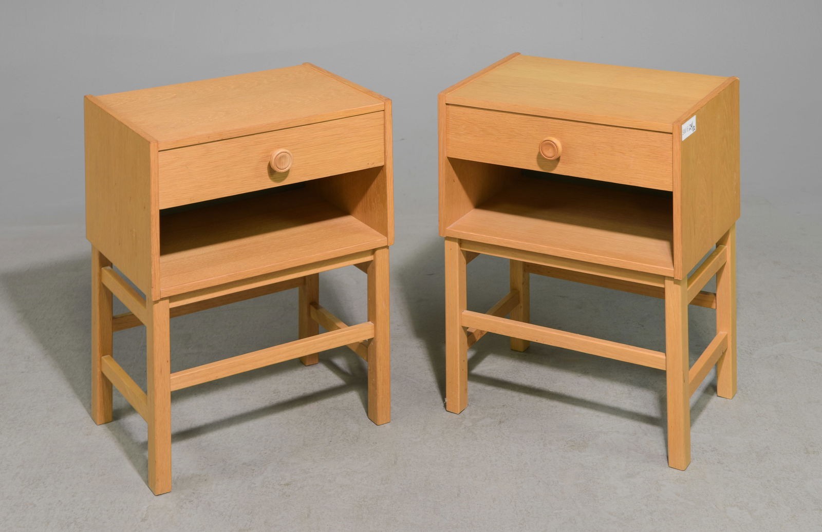 2 Scandinavian Mid Century Modern Nightstands (1 of 4)