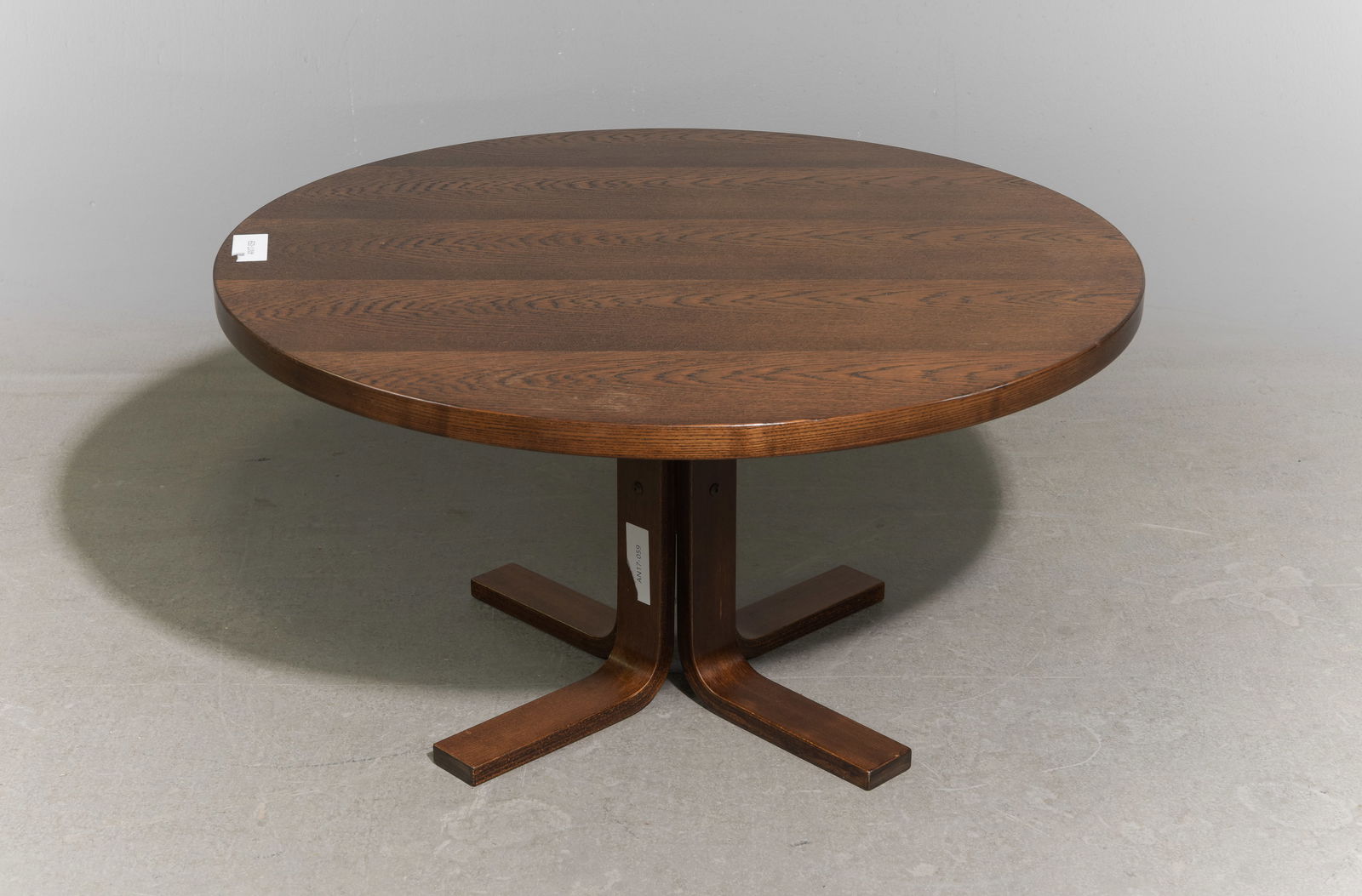 Danish Modern Oak Round Coffee Table (1 of 3)