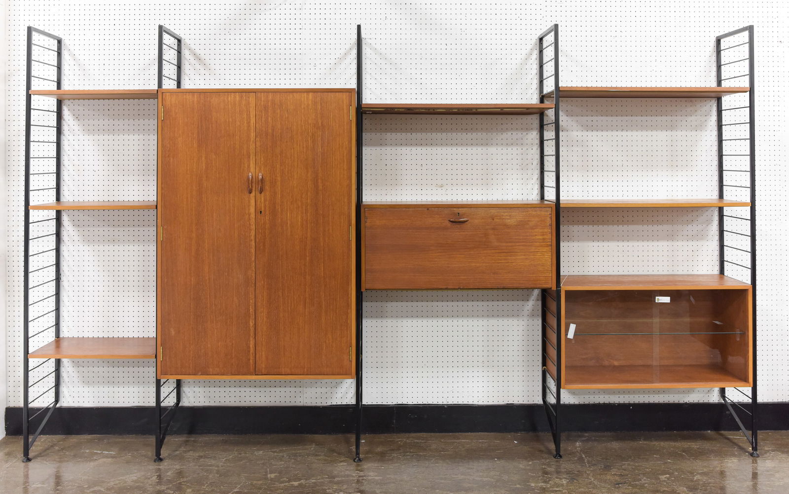 4 Bay Mid Century Wall Unit / System By Ladderax (1 of 5)