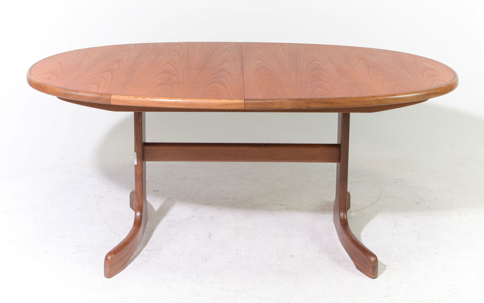 Oval Mid Century Teak Dining Table By G-Plan (1 of 4)