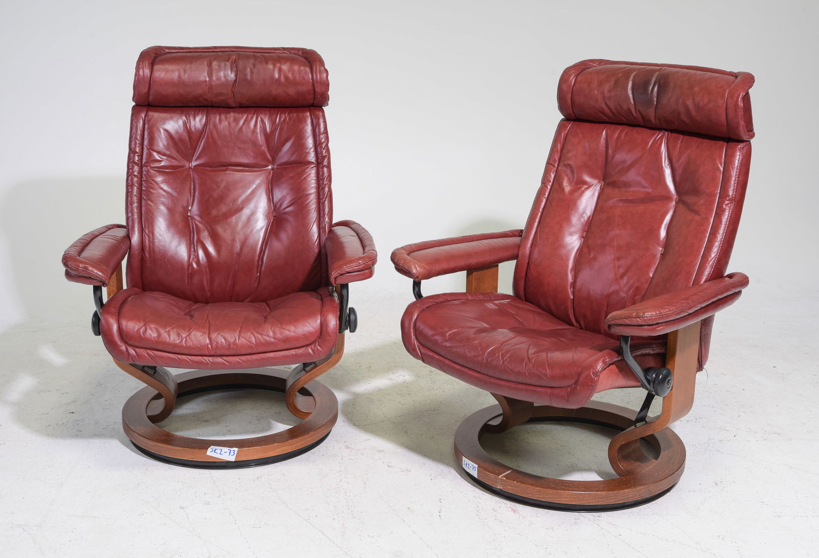 2 Mid Century Stressless Lounge Chairs - Ekornes (1 of 5)