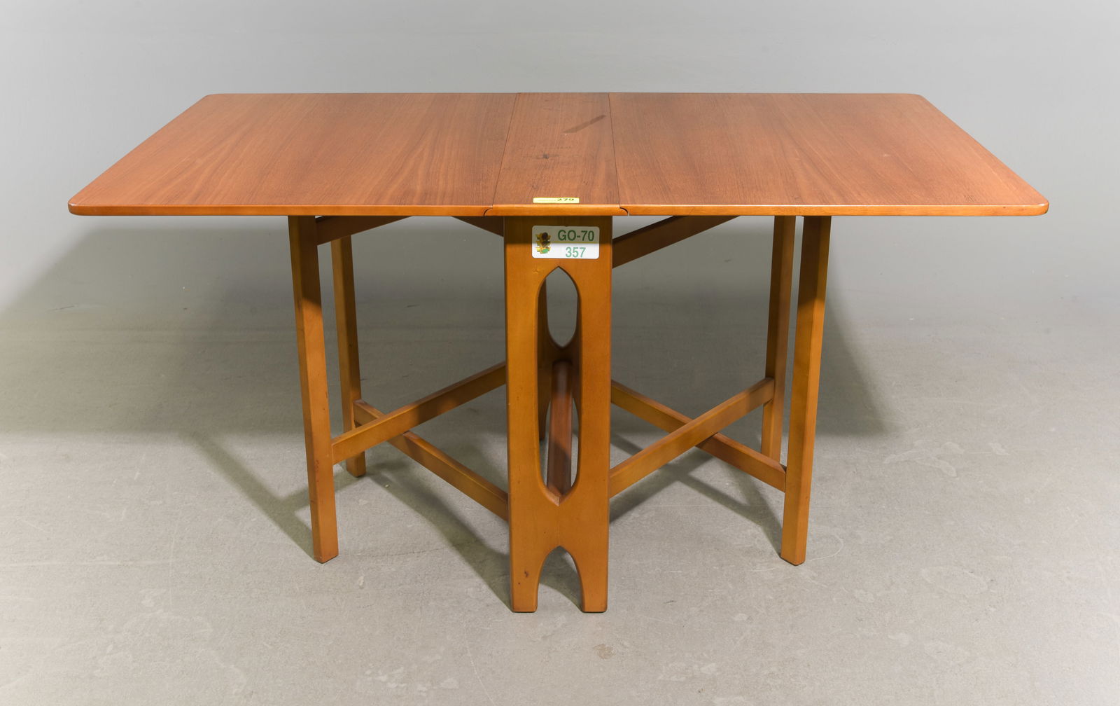Mid Century Modern Drop Leaf Table - Gplan - 2
