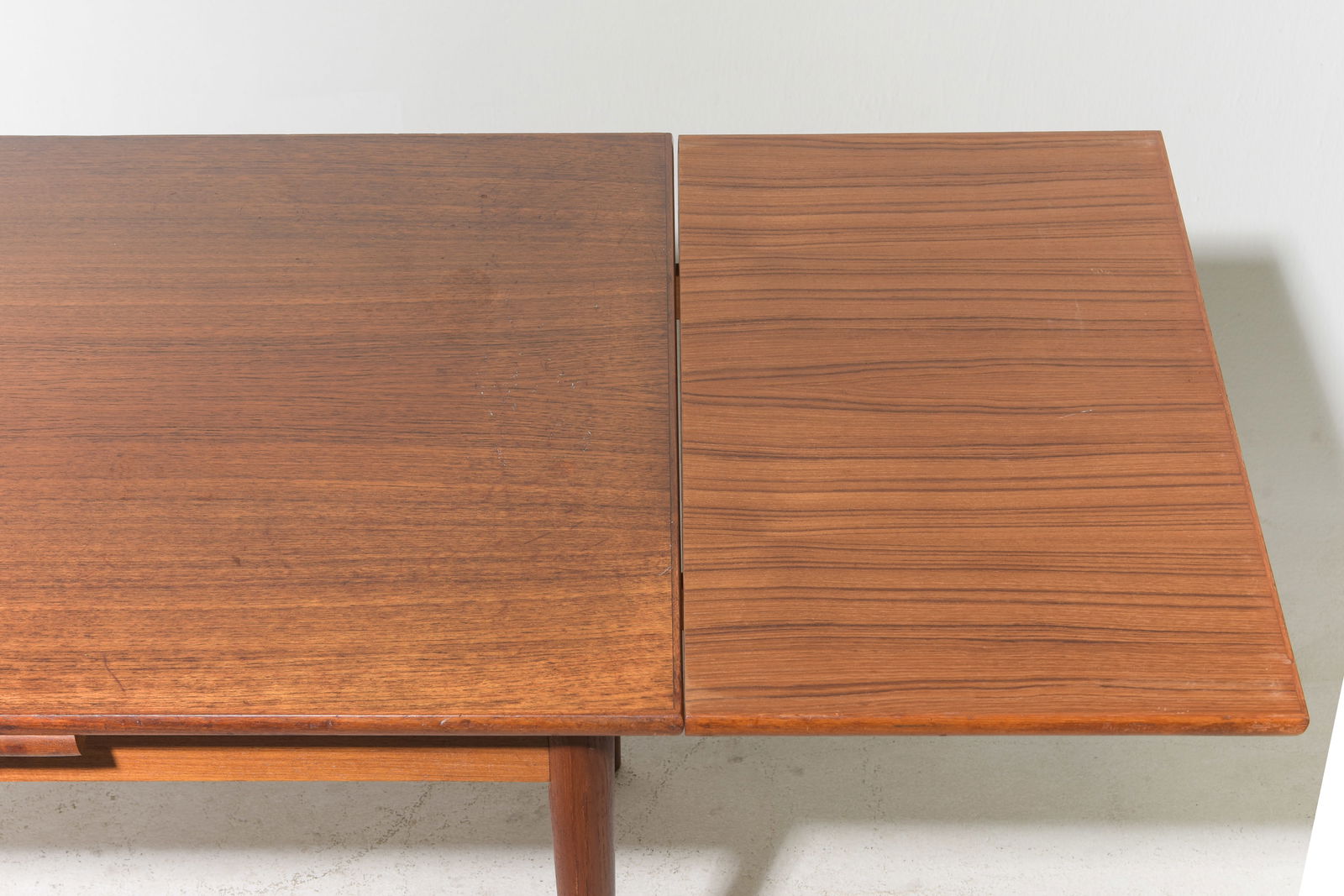 Danish Modern Draw Leaf Dining Table - 4