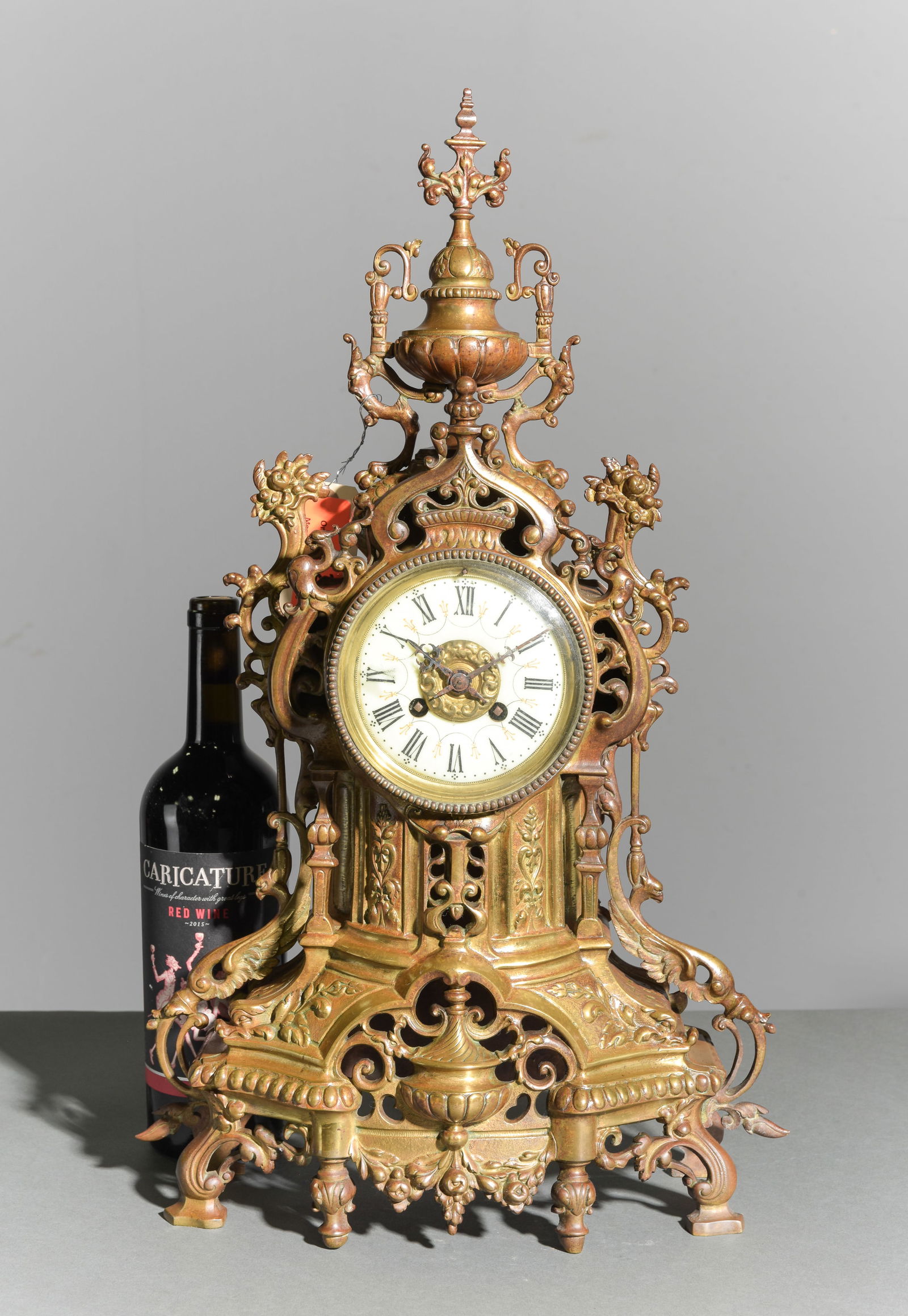 French Baroque / Rococo Style Mantel Clock: French Baroque / Rococo Style Mantel Clock - 22.5 in tall x 13 x 6