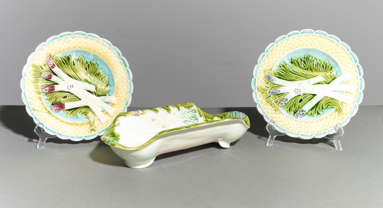 3pcs - French Majolica Asparagus Plates & Server #2 (1 of 5)