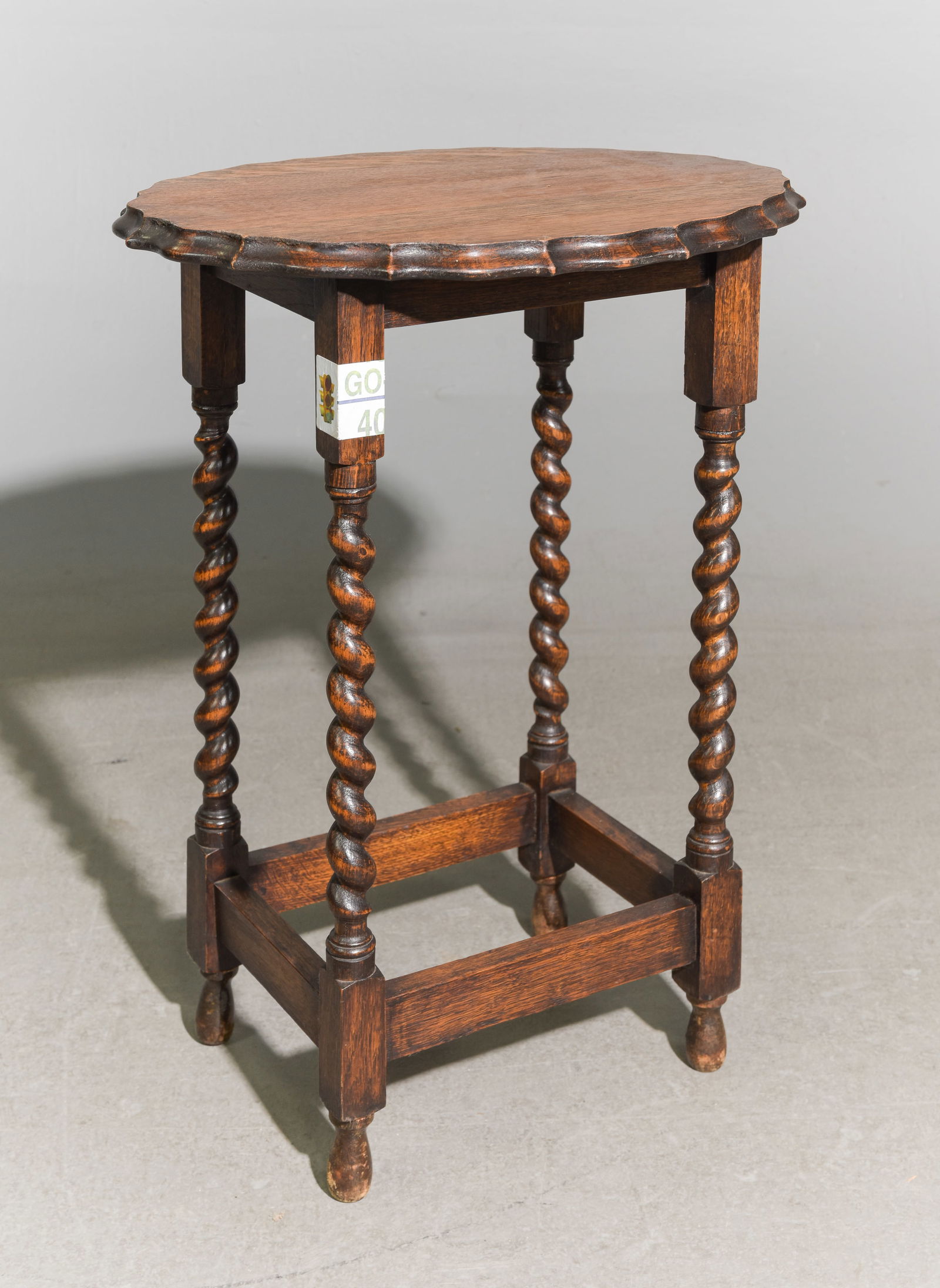 British Oak Barley Twist Oval Lamp Table (1 of 3)