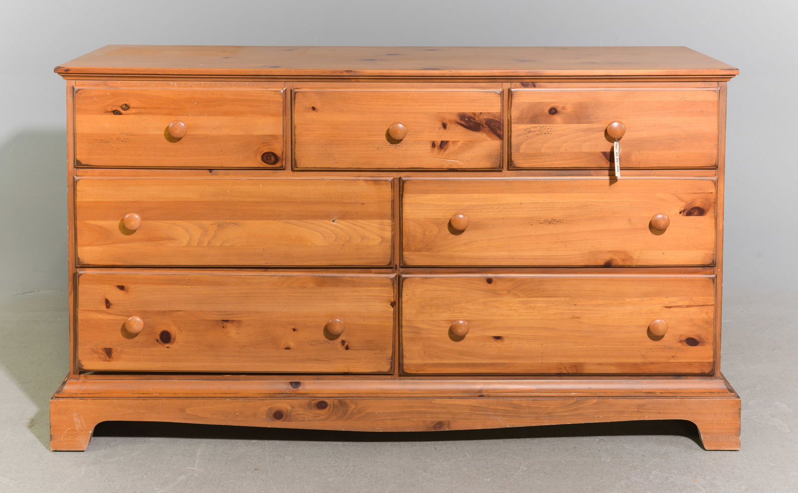 Pine Seven Drawer Dresser / Credenza (1 of 7)