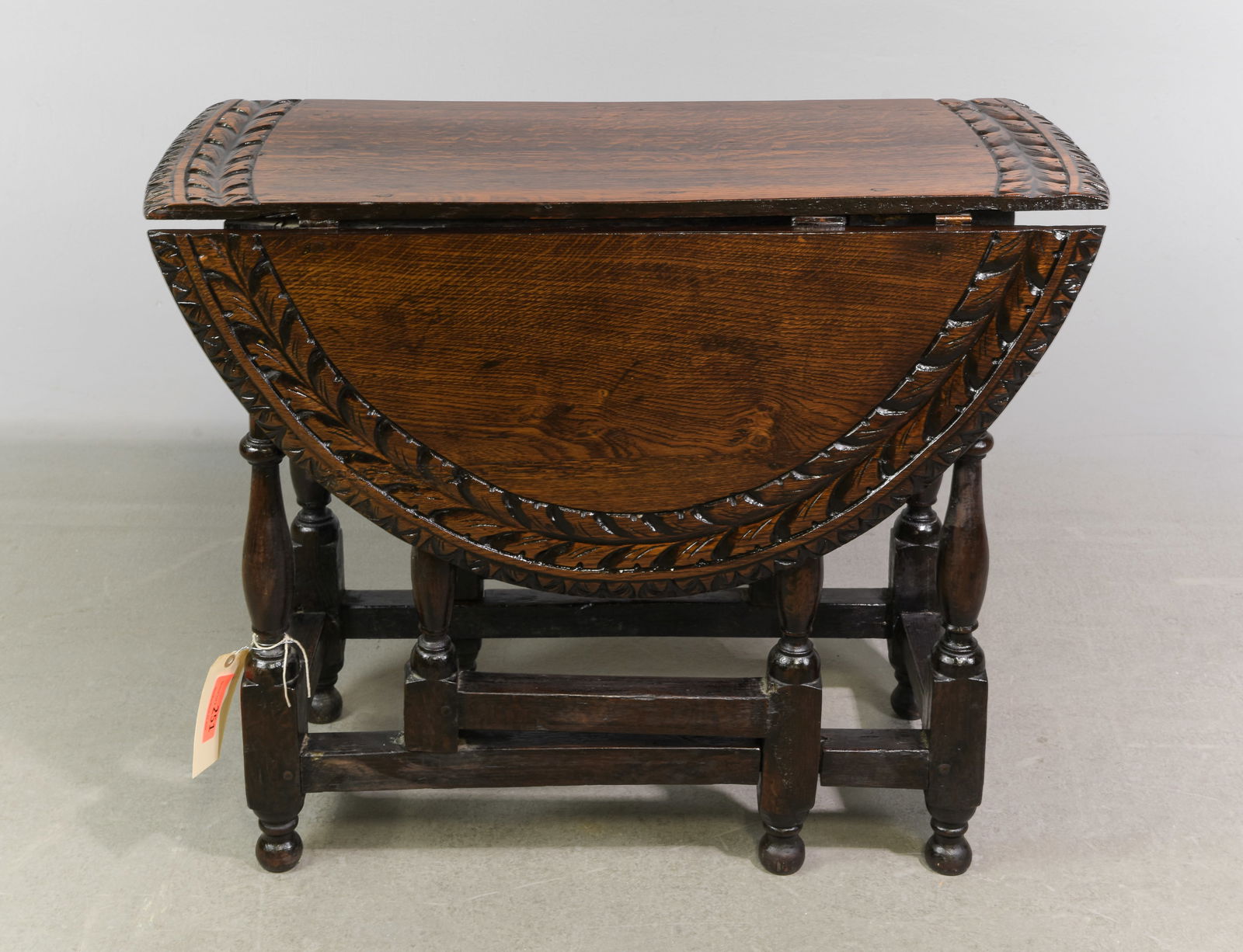 British Carved Oak Drop Leaf Gateleg Table #2 (1 of 4)