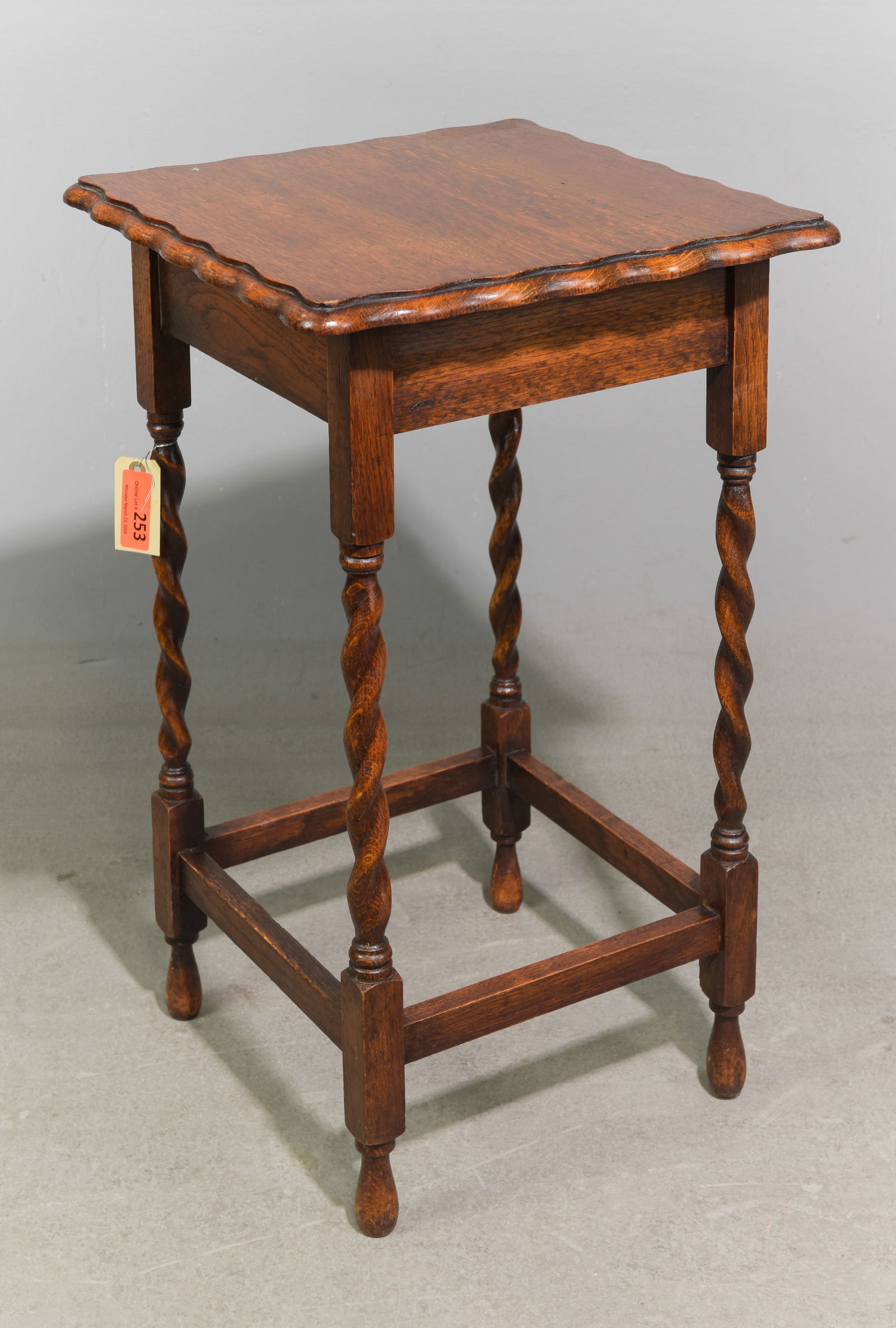 British Oak Barley Twist Occasional Table #1 (1 of 2)