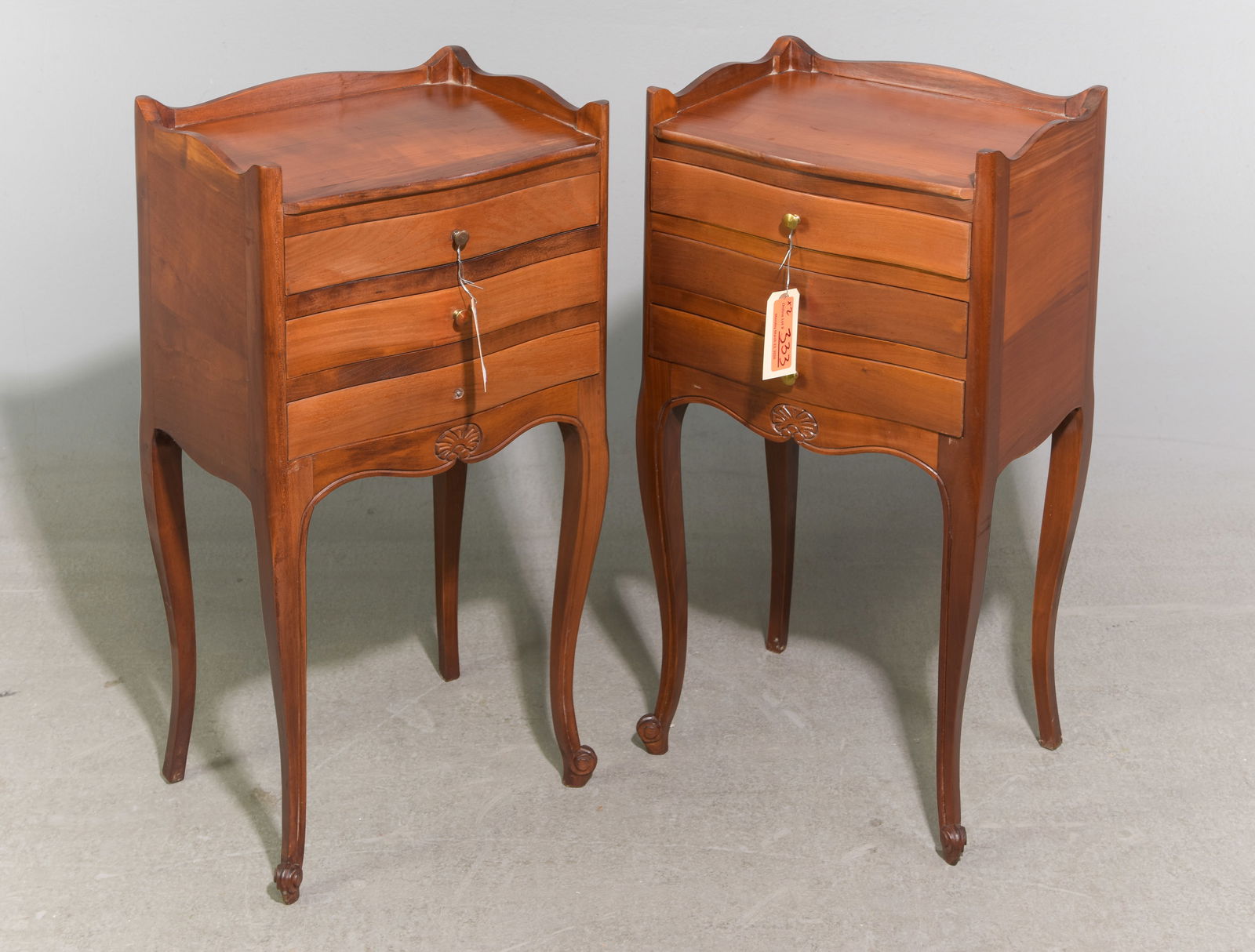 Louis XV Style Pair of Chests / Nightstands: French Louis XV Style Pair of Chests / Nightstands - 27.5 in tall x 13.5 x 10.5 each