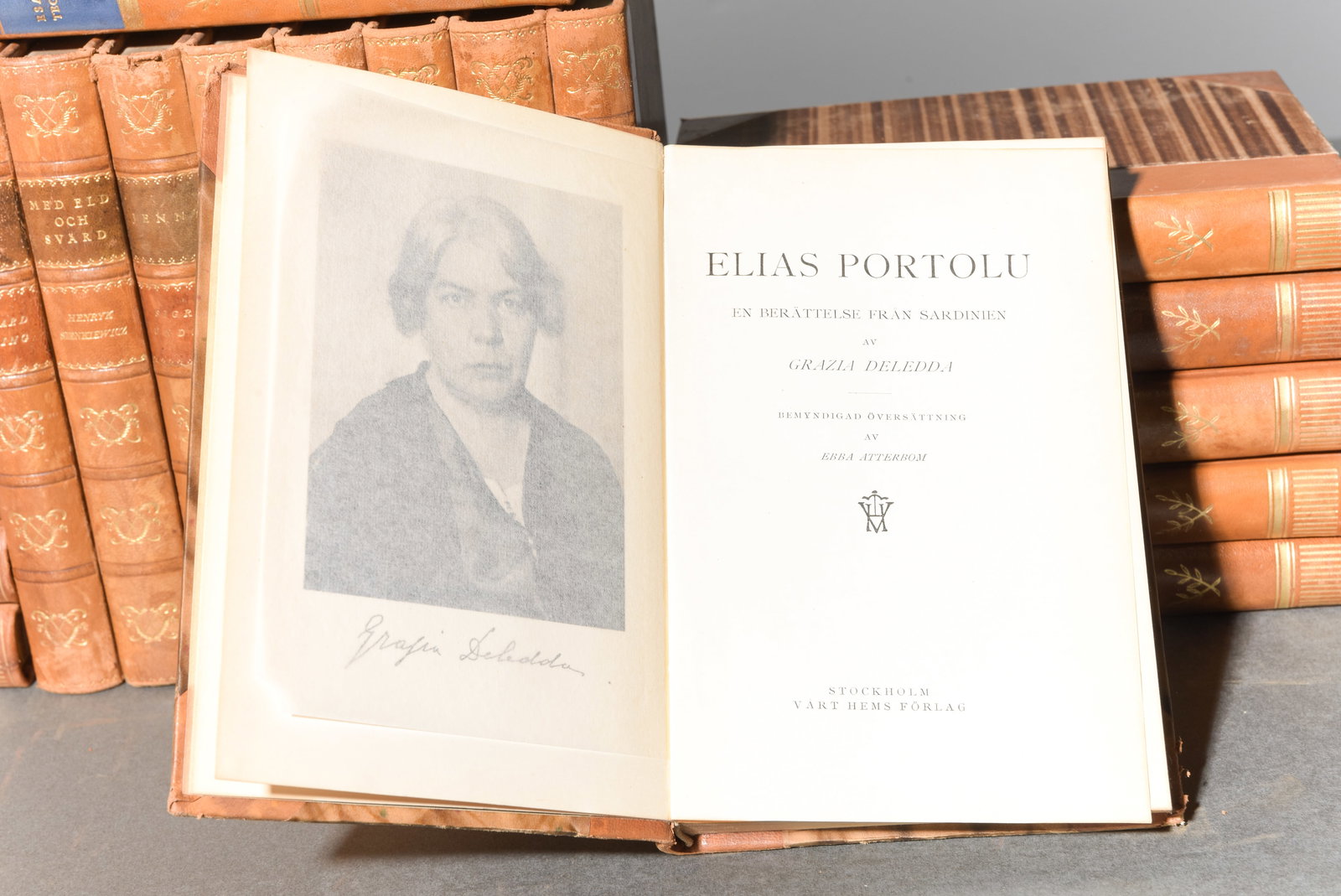 20 Assorted Leather Bound European Books #3 - 6