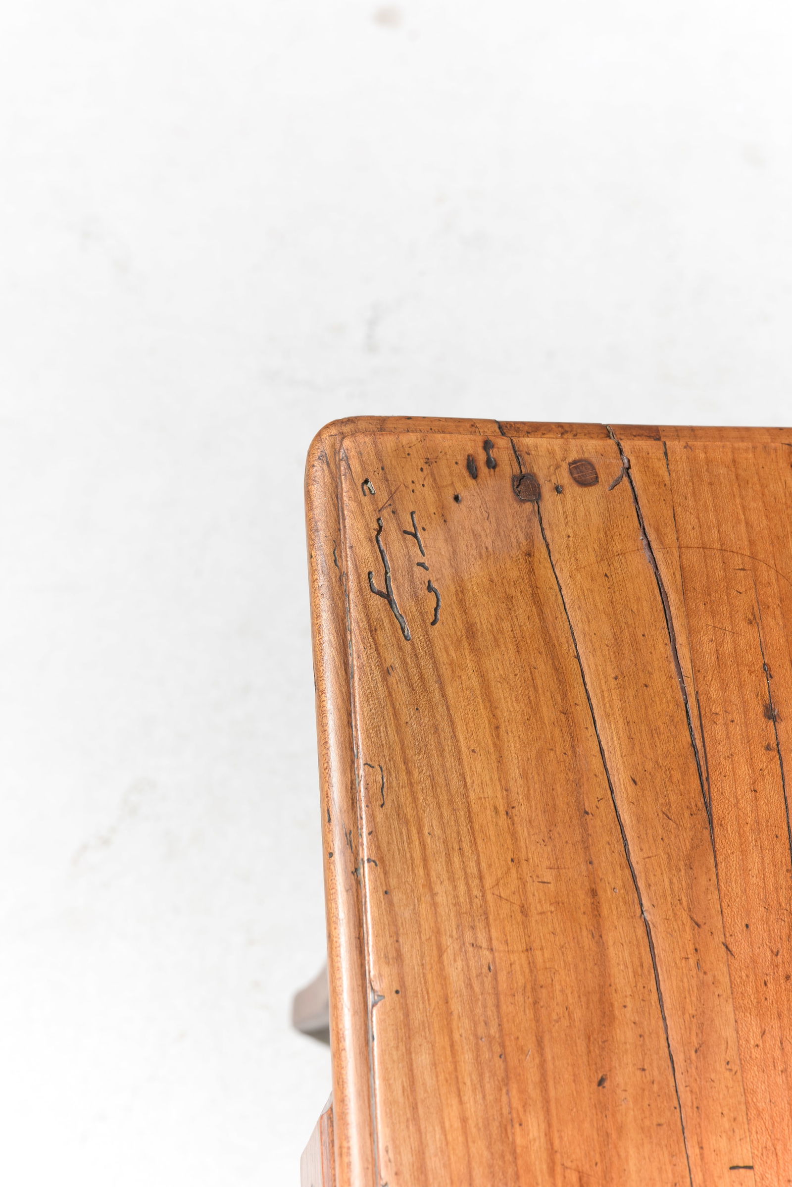 Louis XV Style Rustic Single Drawer Table - 3