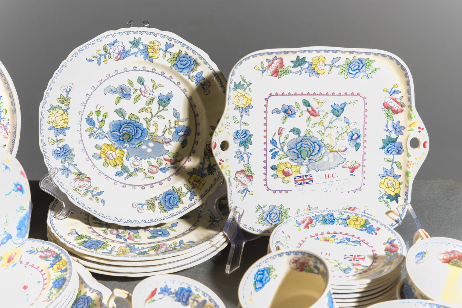 67pcs Assorted Masons "Regency" China - 4
