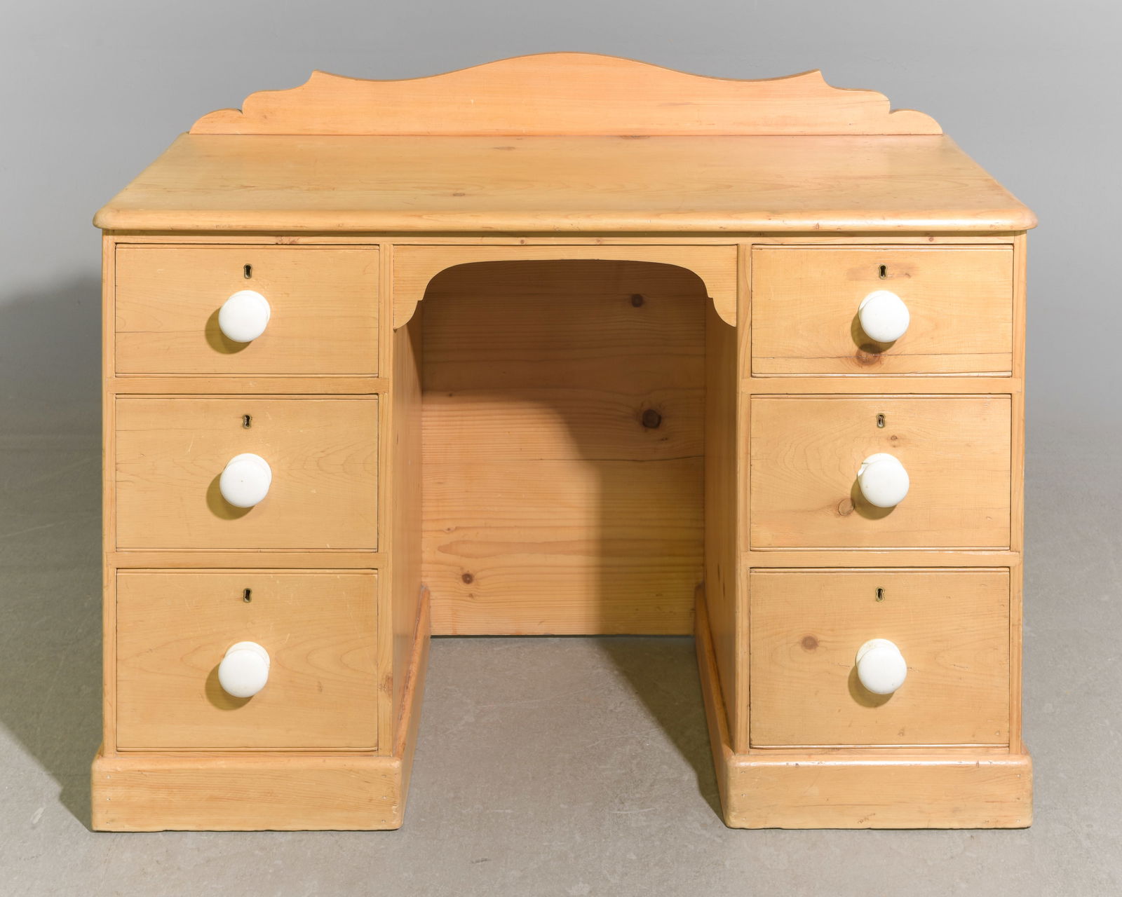 British Pine Six Drawer Desk c.1930's: British Pine Six Drawer Desk c.1930's-40's - 35 in tall x 44.5 x 19