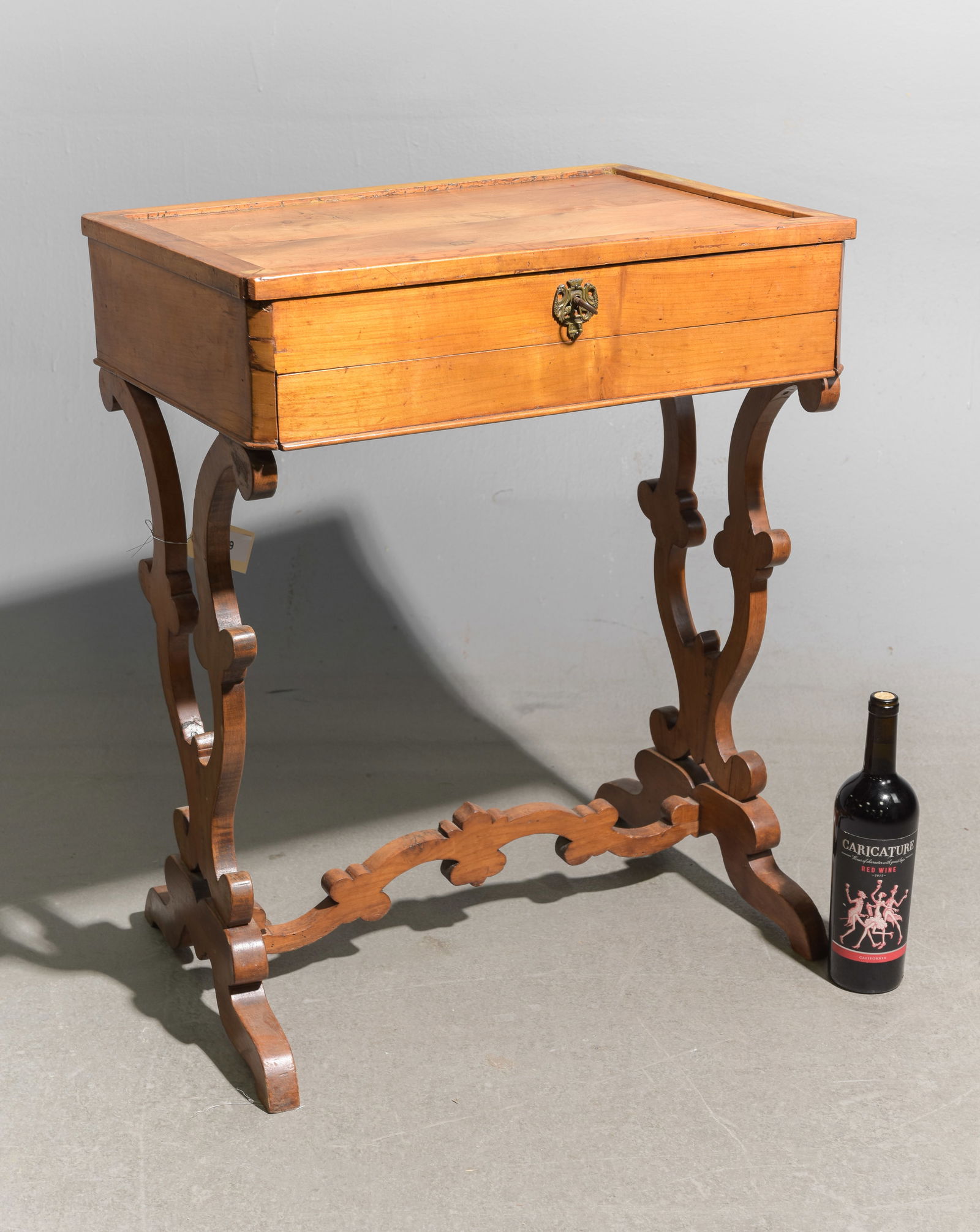 French Rustic Sewing Table (1 of 5)