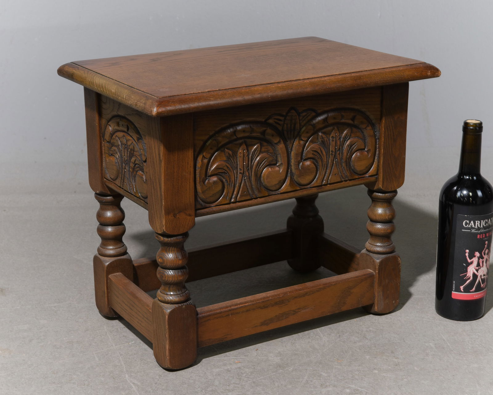 British Oak Lift Top Stool / Sewing Box: British Oak Lift Top Stool / Sewing Box - 15 in tall x 18 x 12