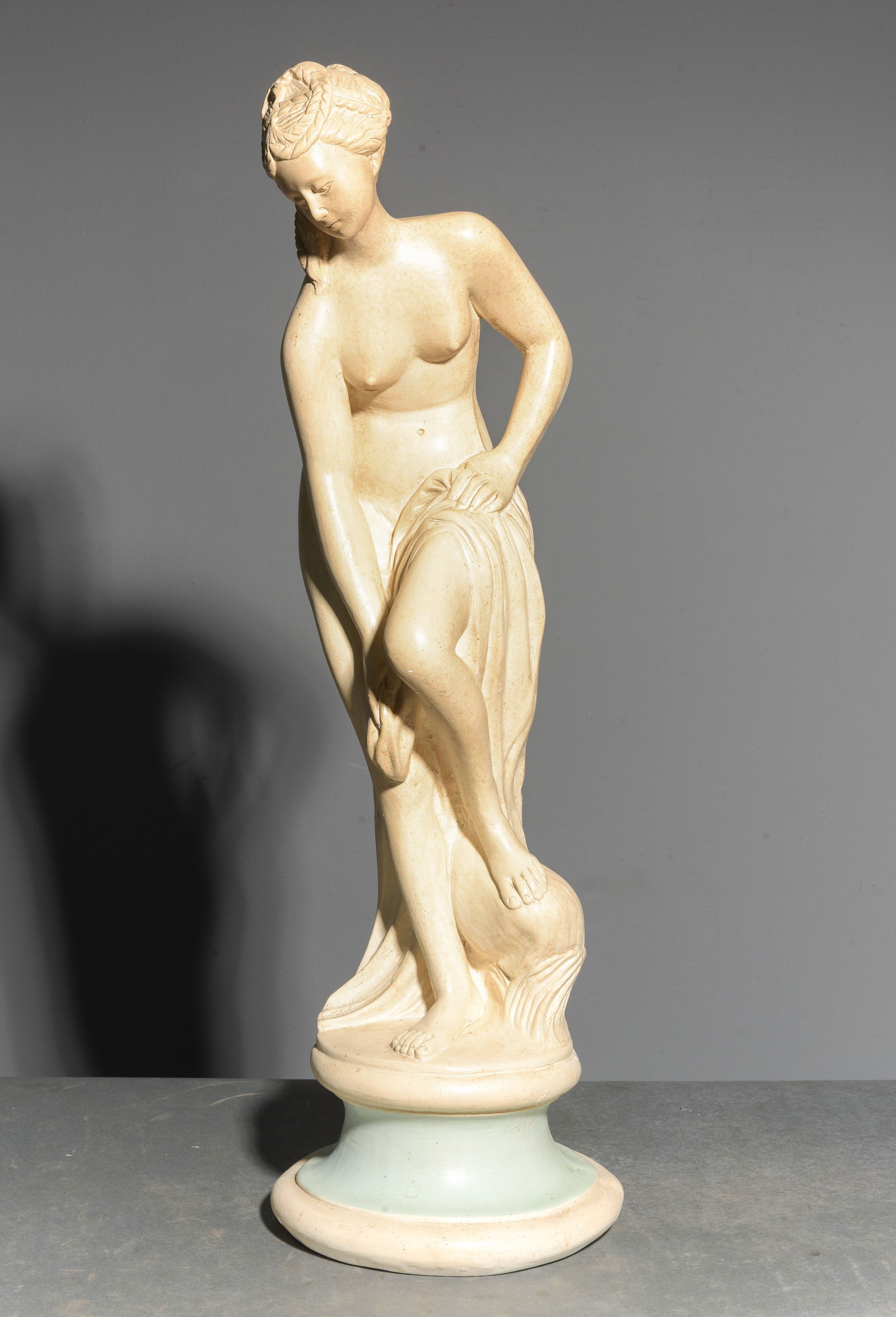 French Neoclassical Style Nude Statue: French Neoclassical Style Nude Statue of a Woman - 29 in tall x 9 x 9