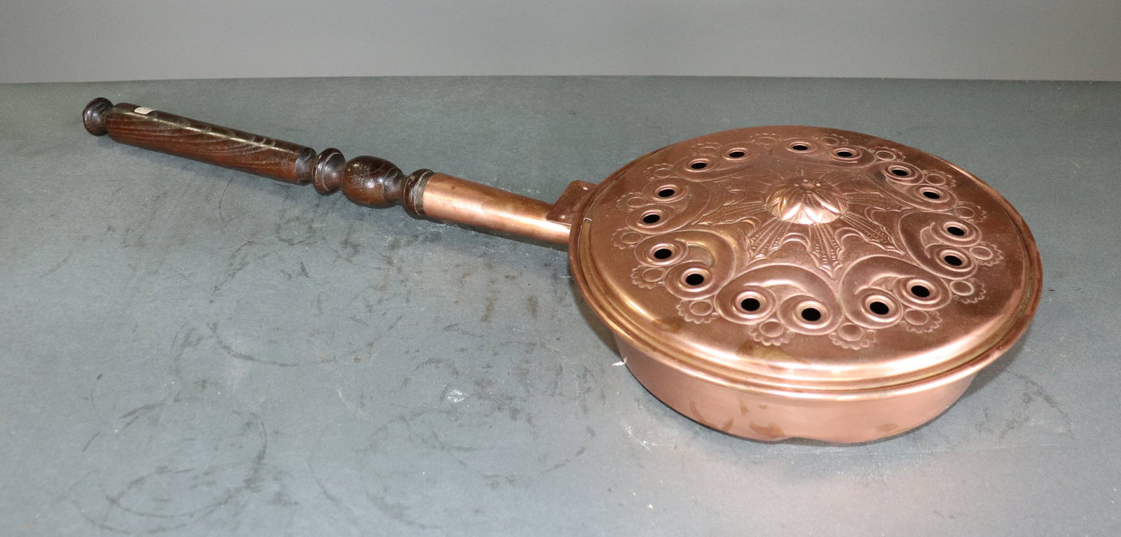 French Copper Bed Warmer: French Copper Bed Warmer - 4 in tall x 30.5 x 11.25