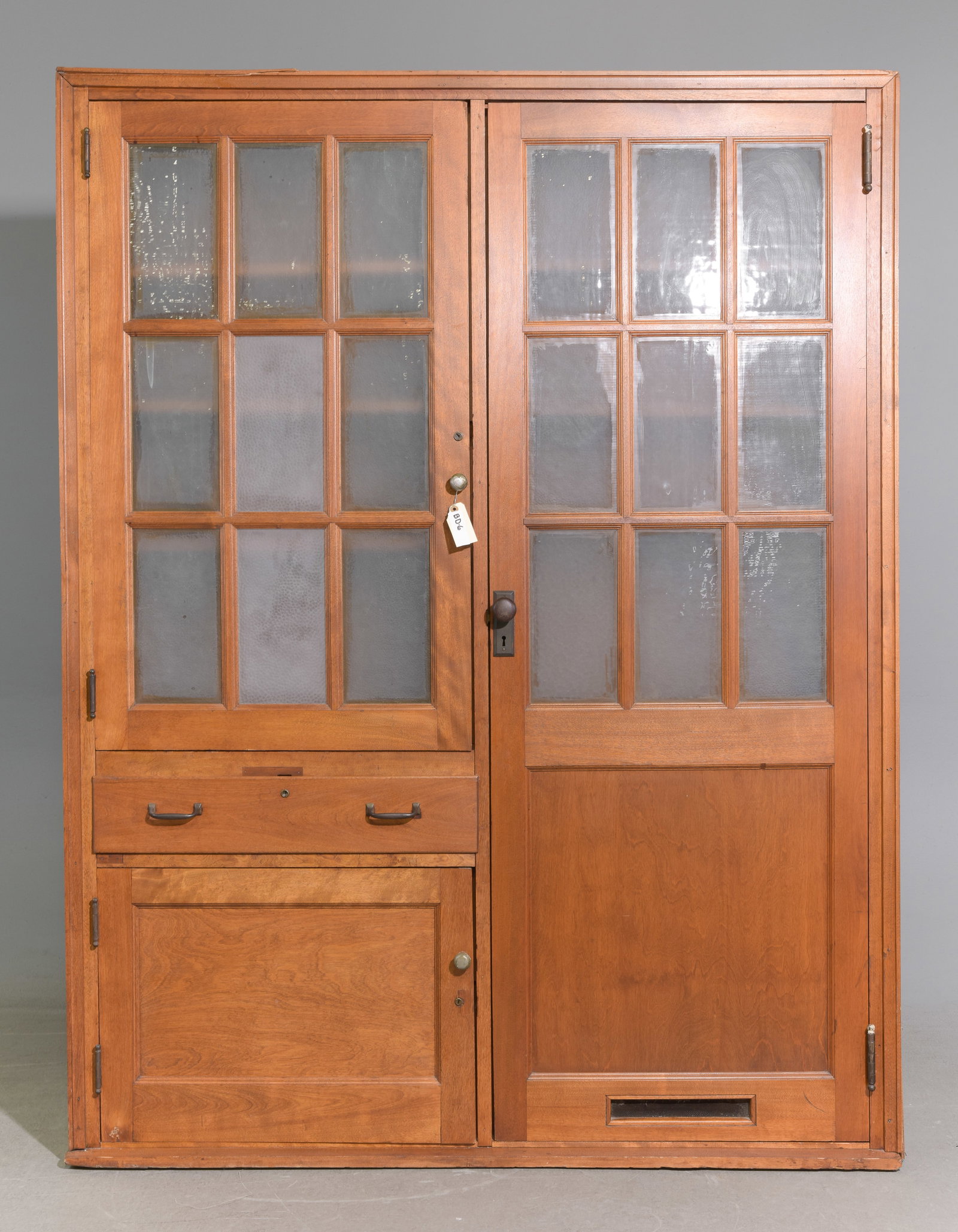 Oak Cupboard / Cabinet (1 of 7)
