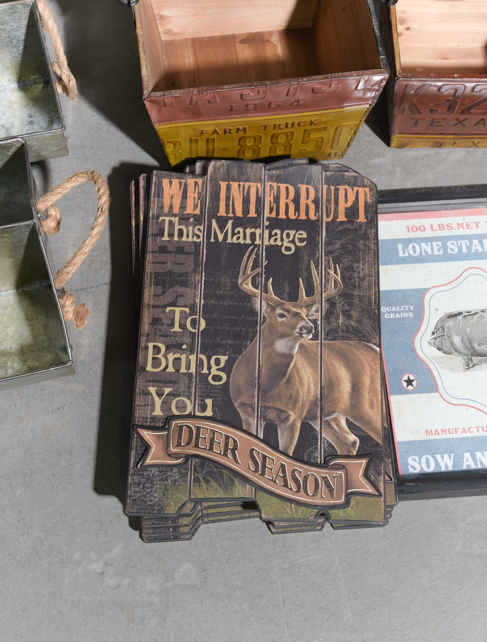 24pcs Assorted Nesting Buckets, Hat Racks, Etc. - 3