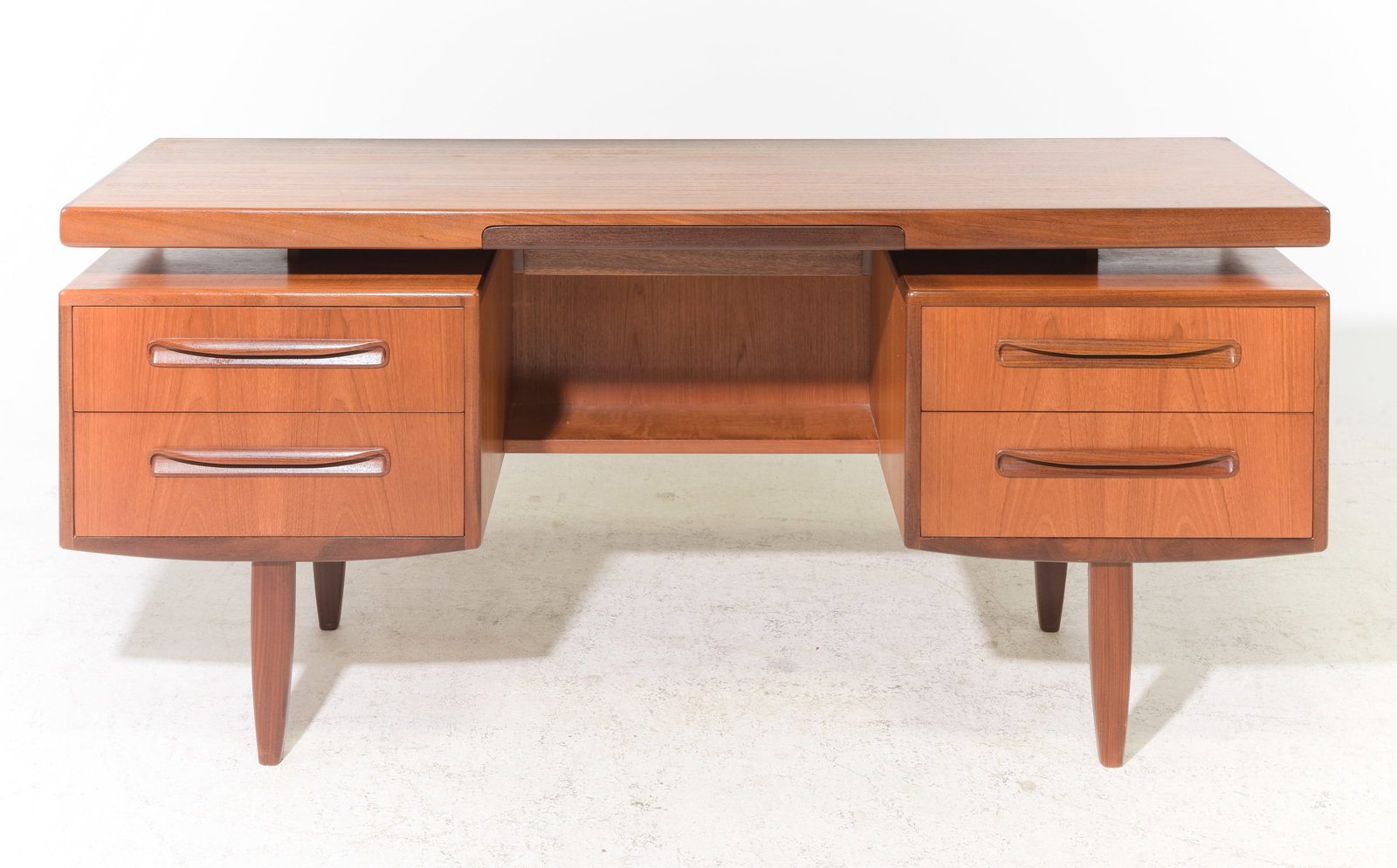 Mid Century G-Plan Fresco Dresser / Desk (1 of 7)