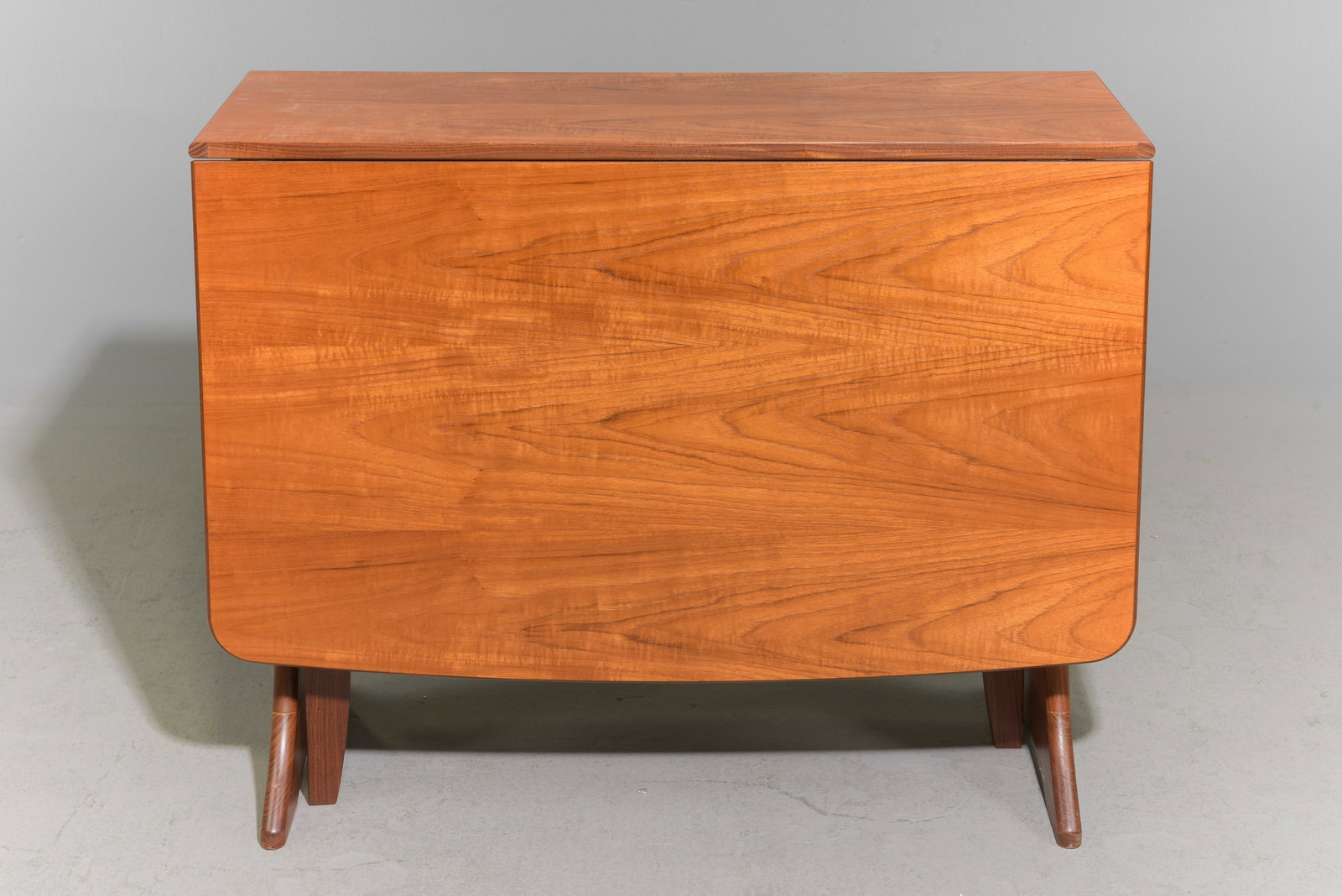 Mid Century Modern Drop Leaf Table - Gplan (1 of 3)