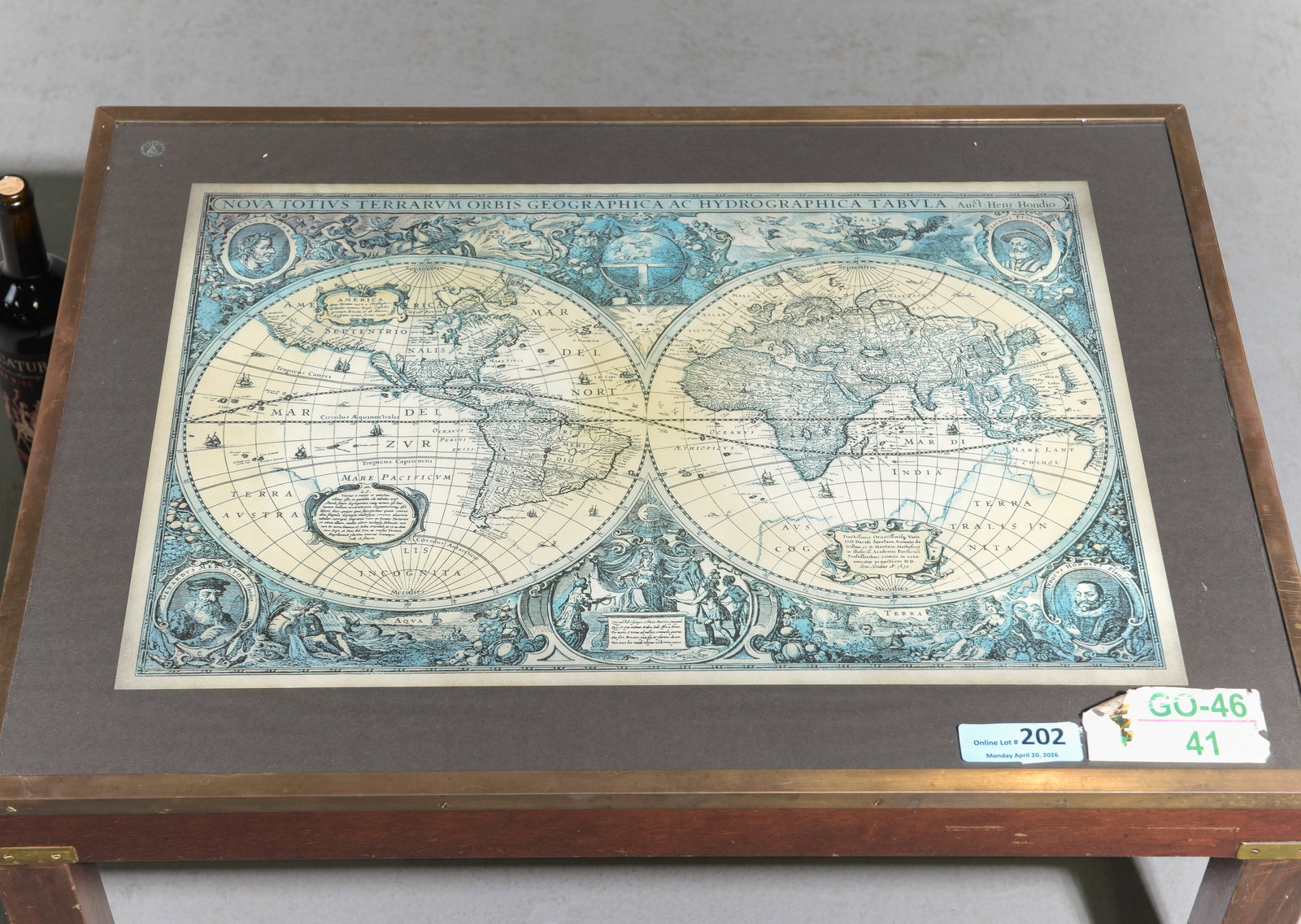 Witco Style Globe World Art (1 of 4)