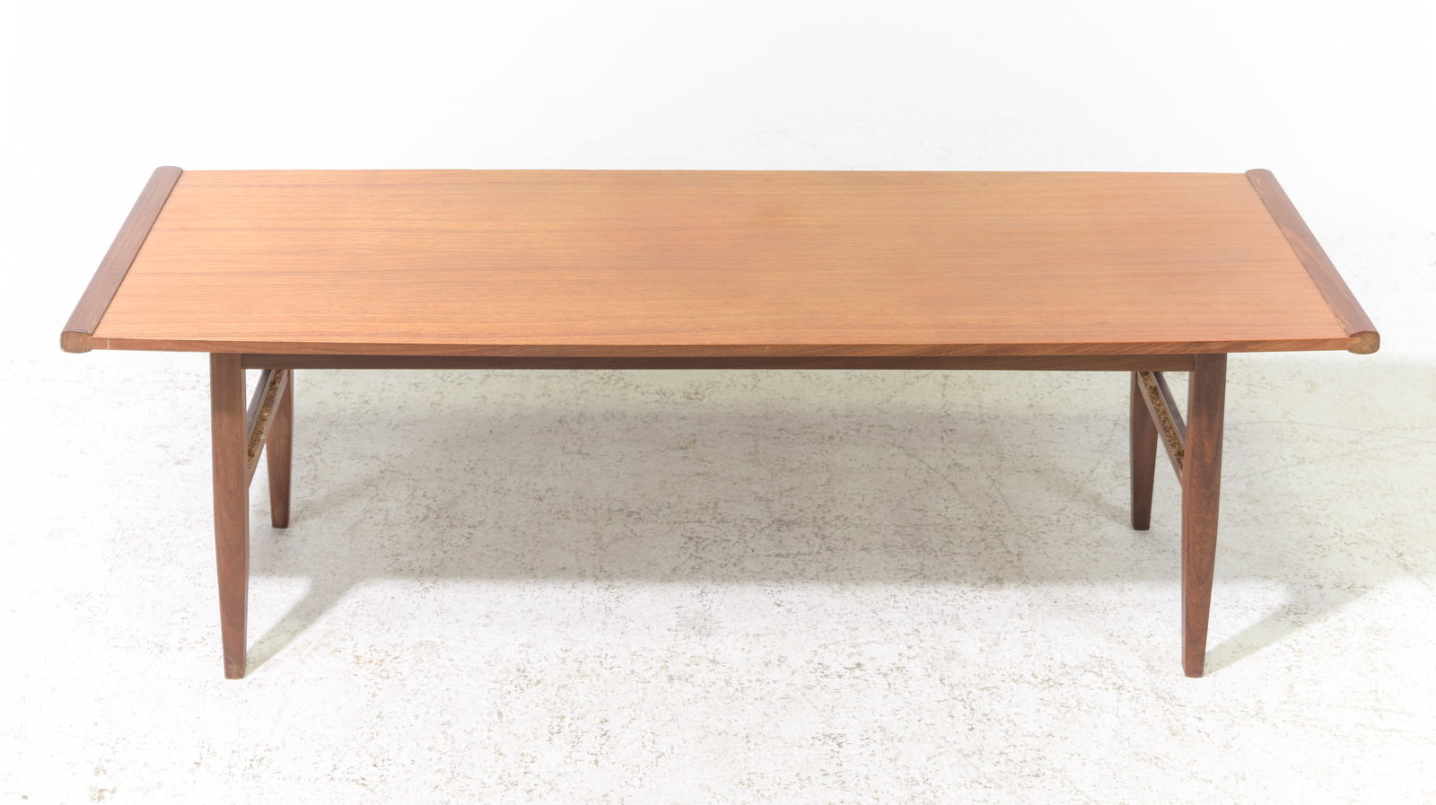 Mid Century Modern Coffee Table (1 of 3)